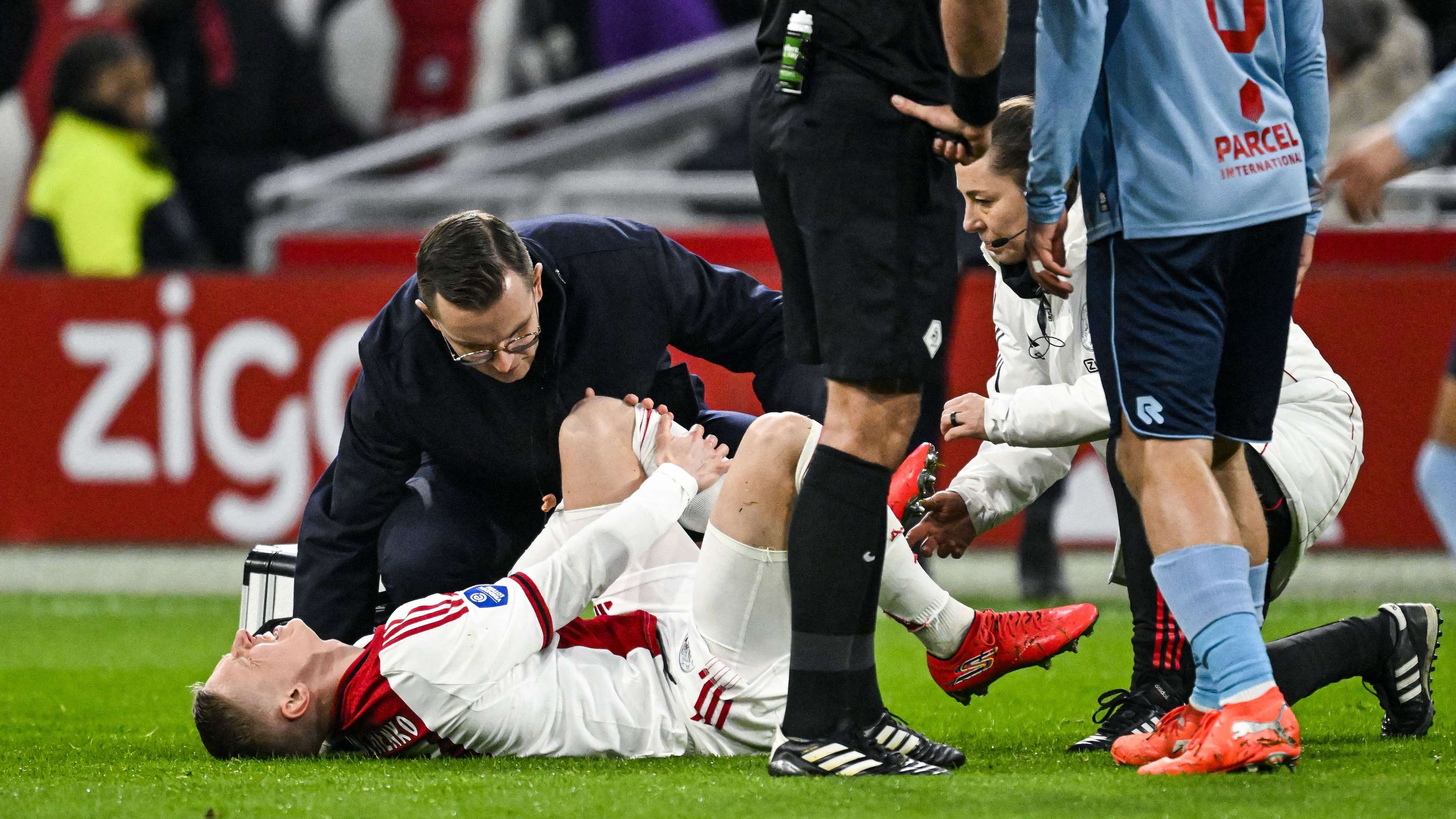 Zinchenko suffers devastating injury two minutes into home debut  