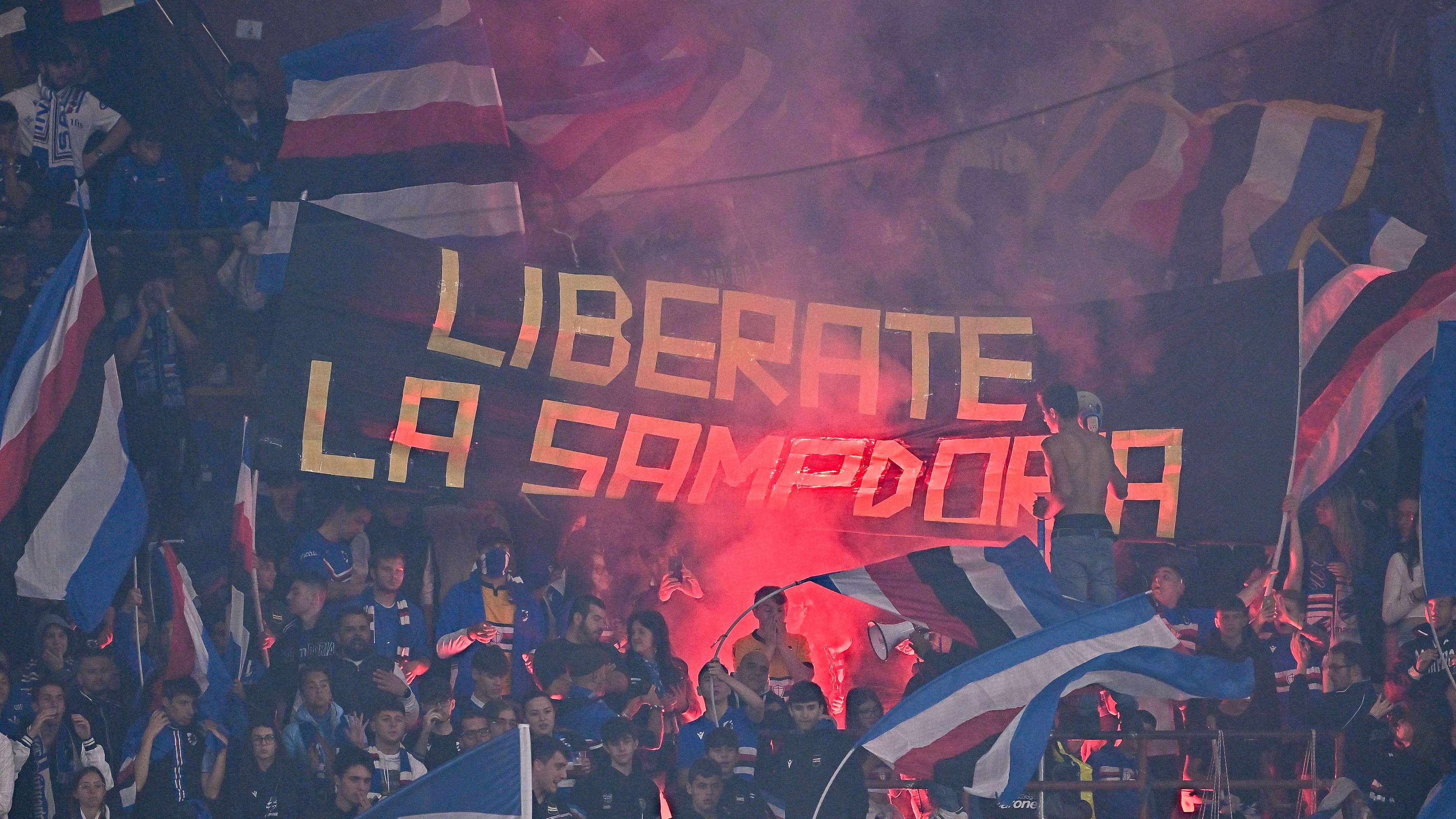 Sampdoria, supporters' meeting: criticism of the club, support for the team  