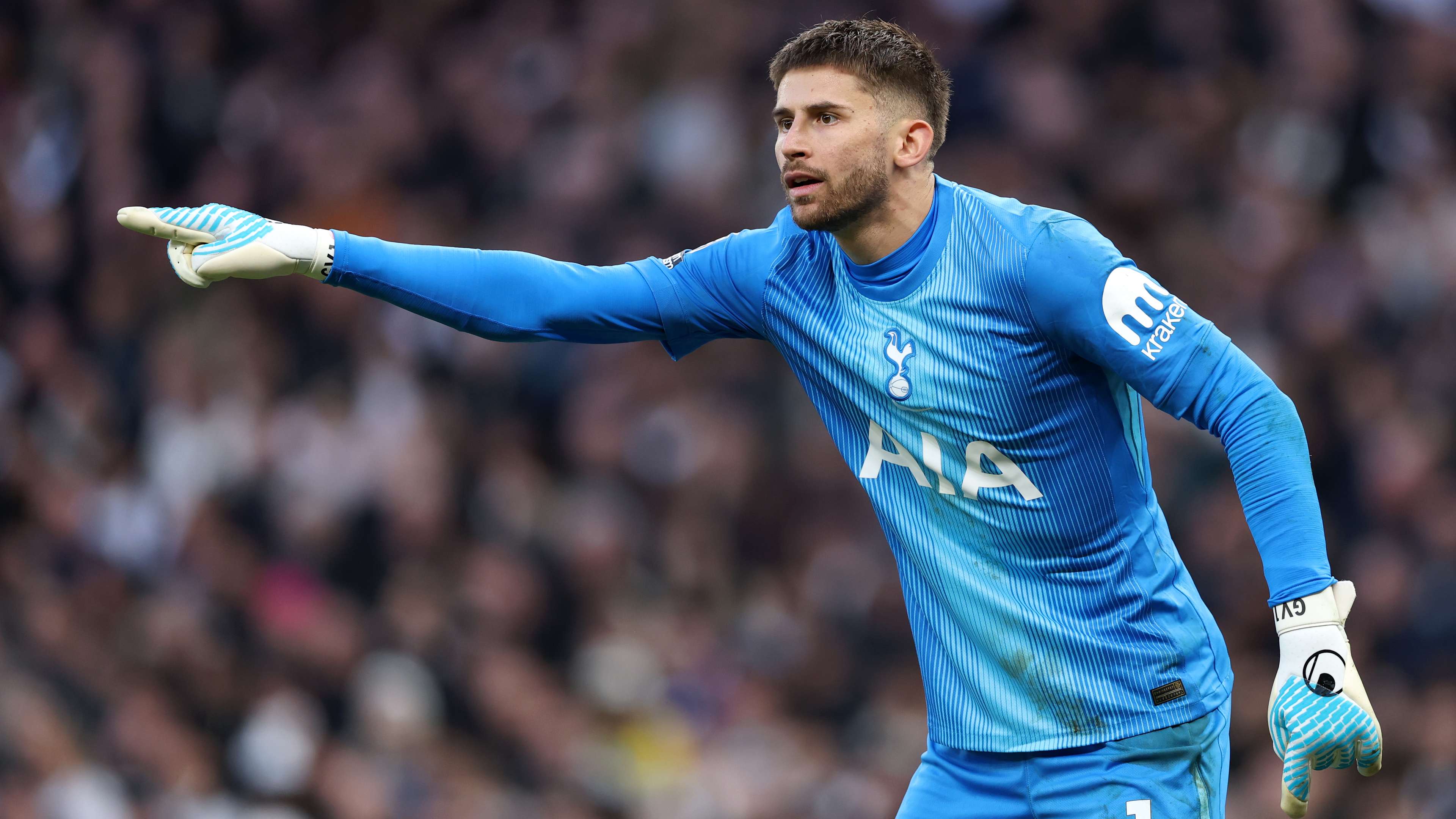 Vicario could make Juventus move for just £17m  
