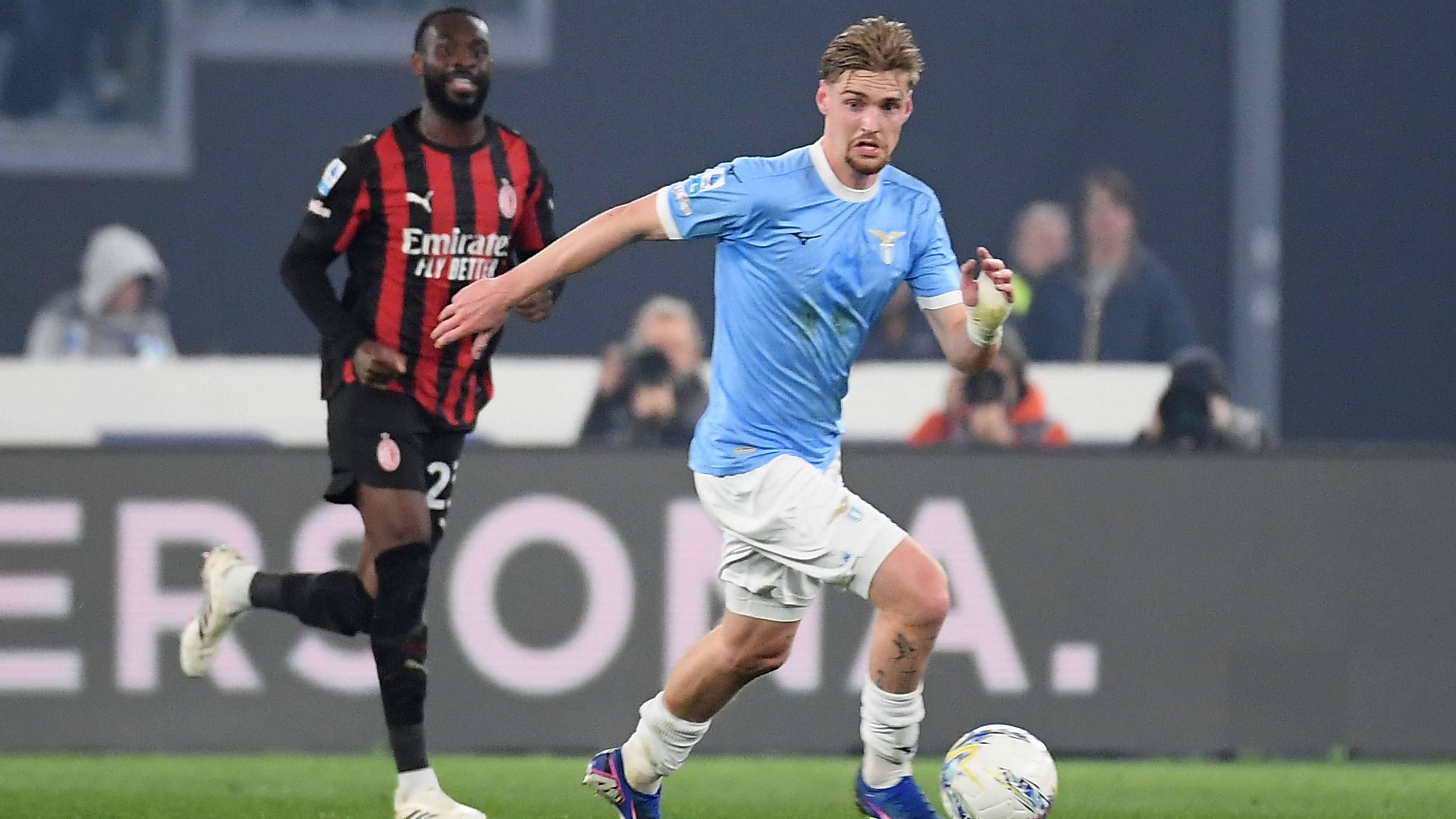 Lazio, Taylor: "Sarri has given me a headache! Cataldi is explaining what it means to be a Lazio fan"  