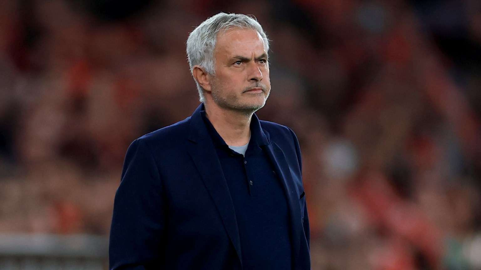 Mourinho asks Real Madrid to sign €50m midfielder  