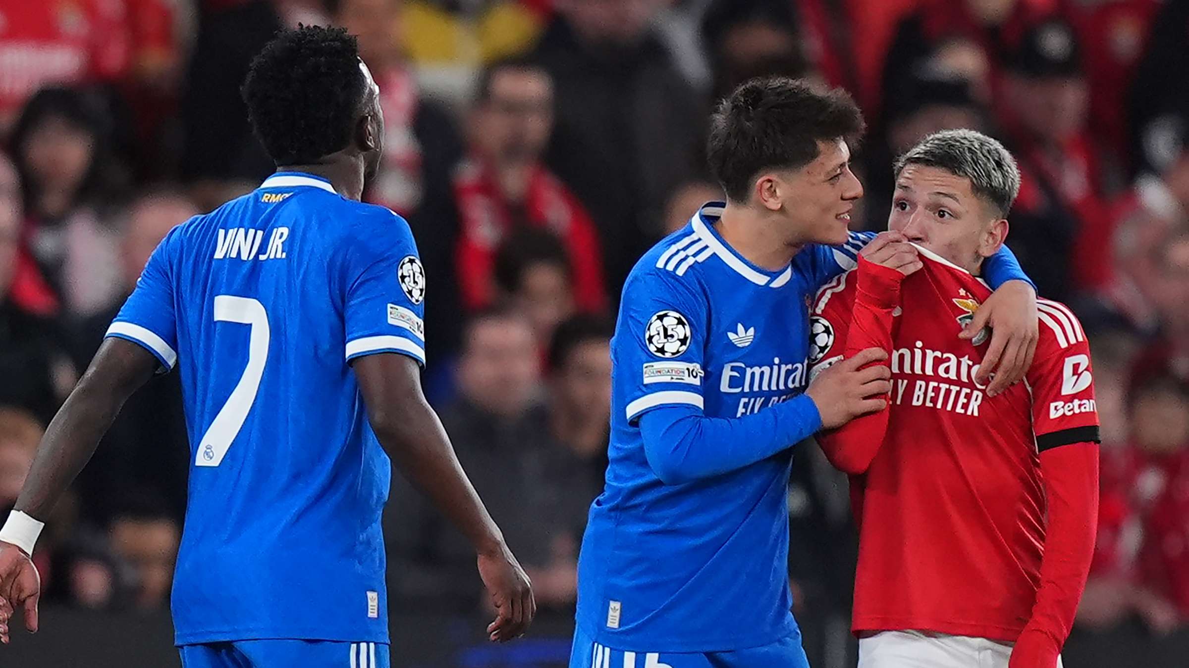 Referee breaks silence on Vinicius and Prestianni racism row  
