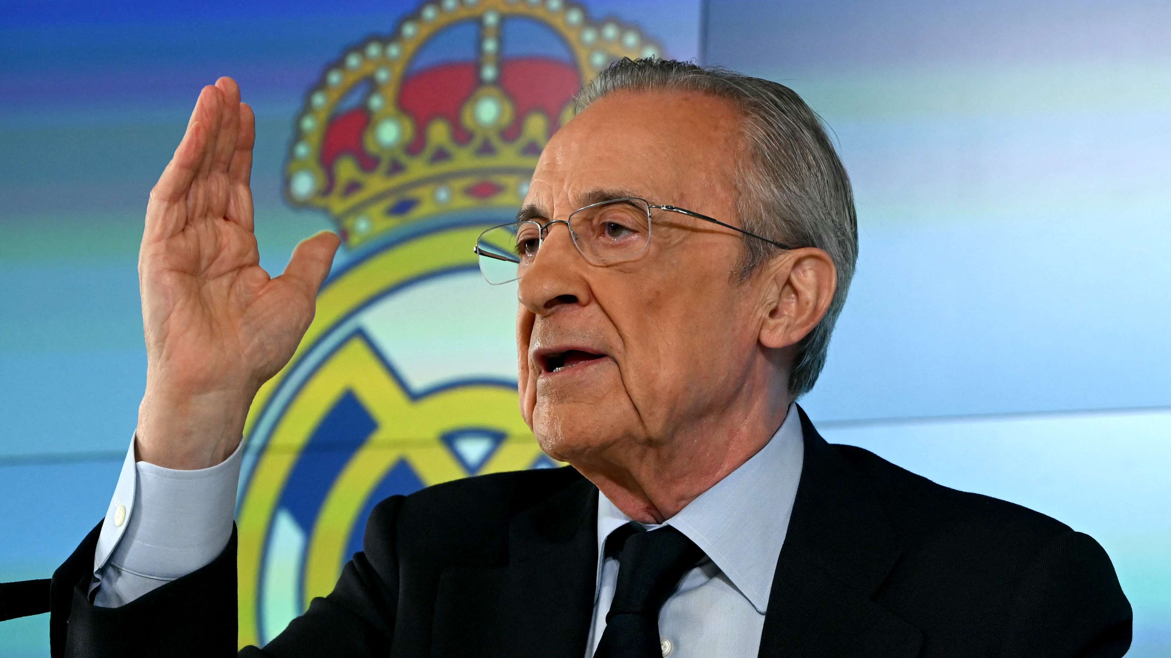 "They've stolen 18 points from us!" Perez rails against the referees  