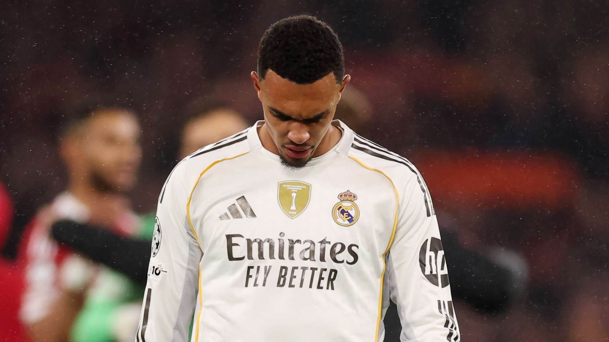 Is Trent in trouble?! Dumfries tipped to become Mourinho's first choice  