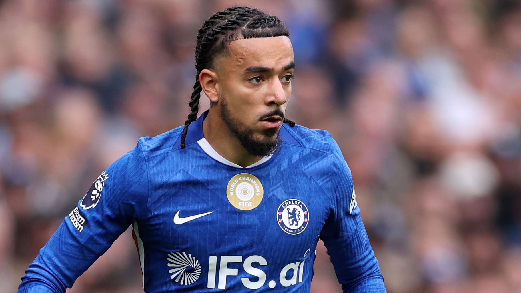Chelsea set Gusto price tag as full-back considers exit  
