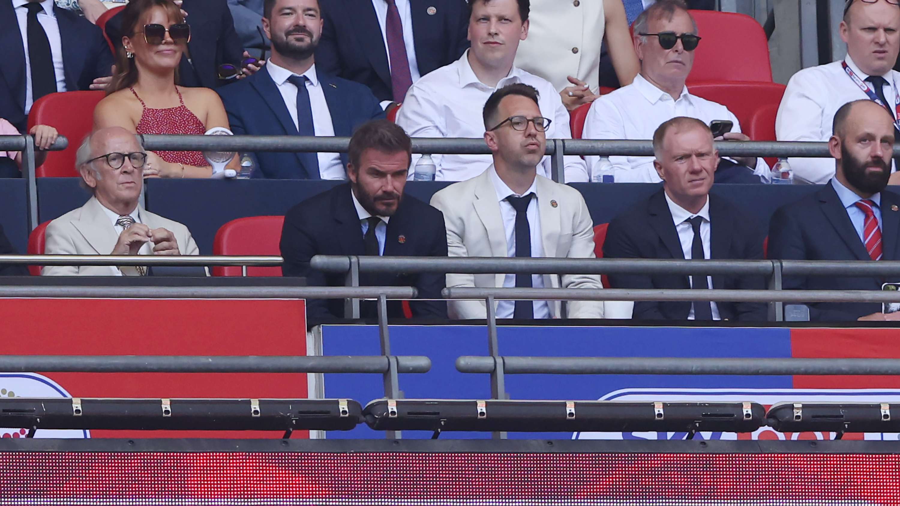 Beckham & Neville sack Salford manager despite best EVER season  