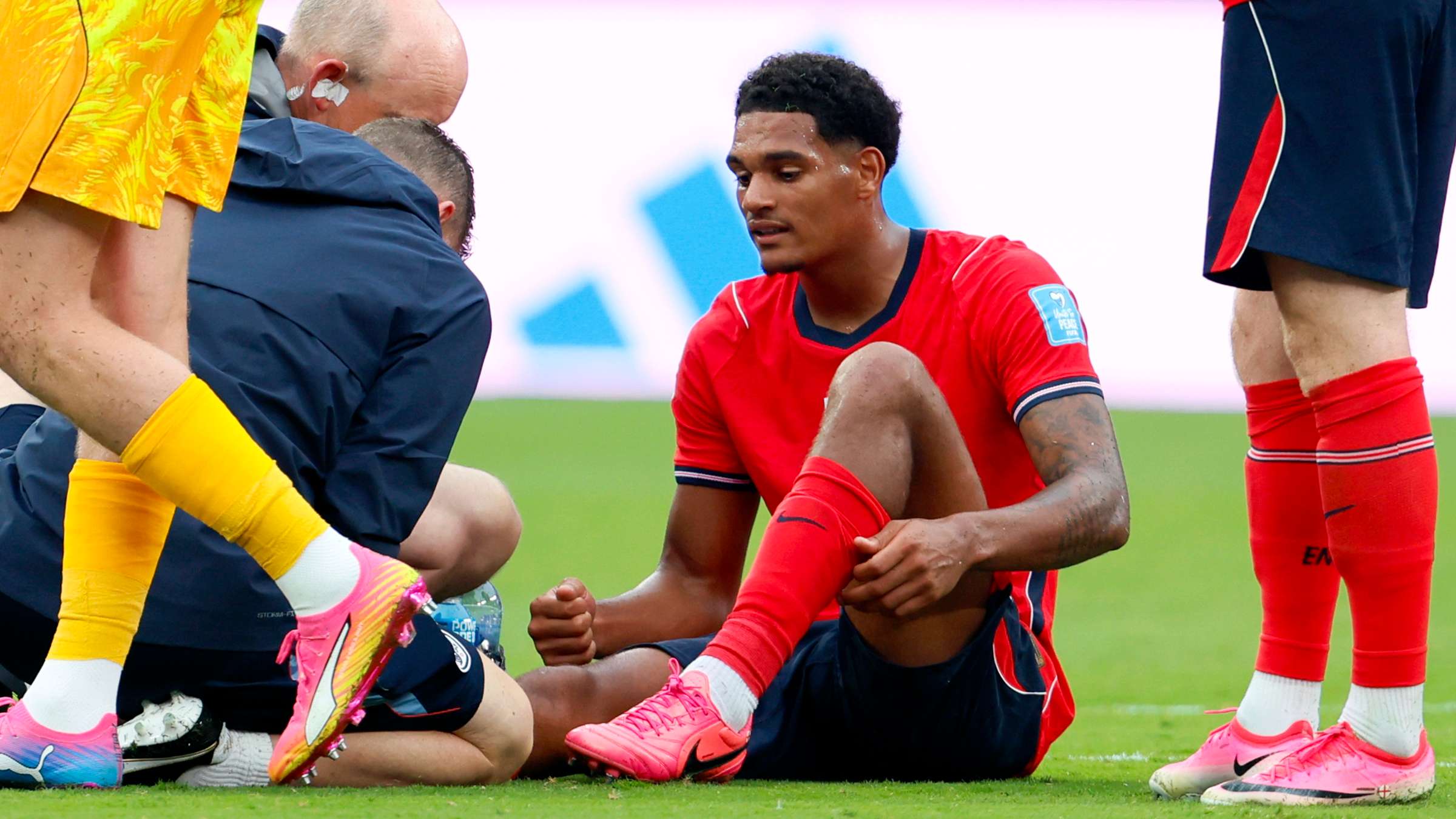 Have England lost another full-back? Tuchel delivers Quansah update  