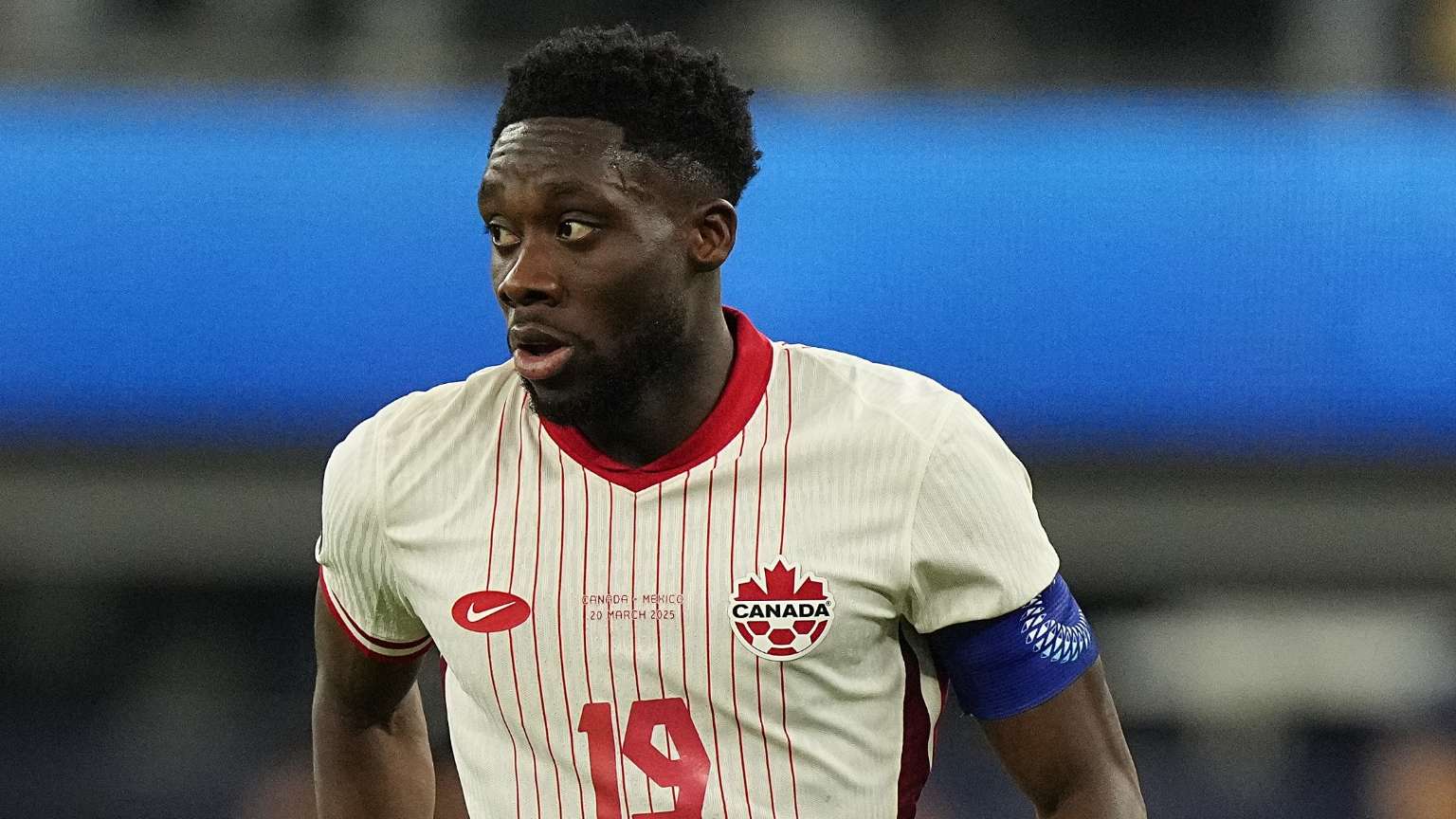 Canada & Bayern hero Davies provides World Cup fitness update  