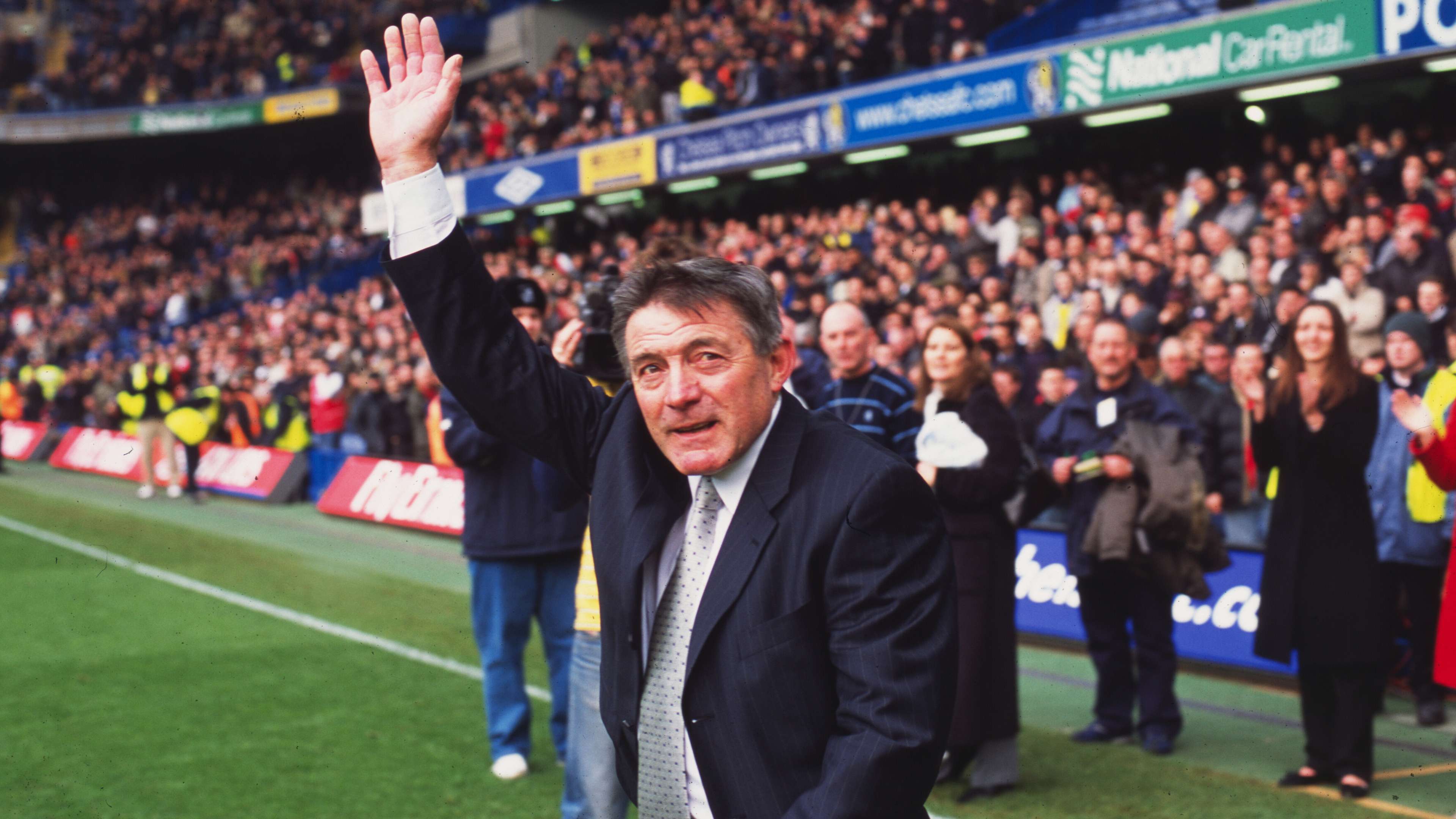 Chelsea legend Tambling dies aged 84  