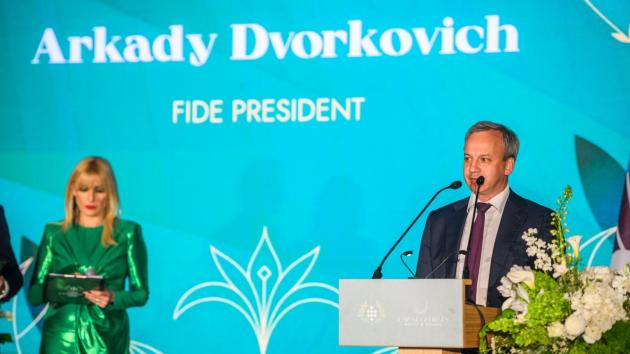 Dvorkovich Suspends FIDE Presidency After EU Sanctions; Anand Named Interim President  