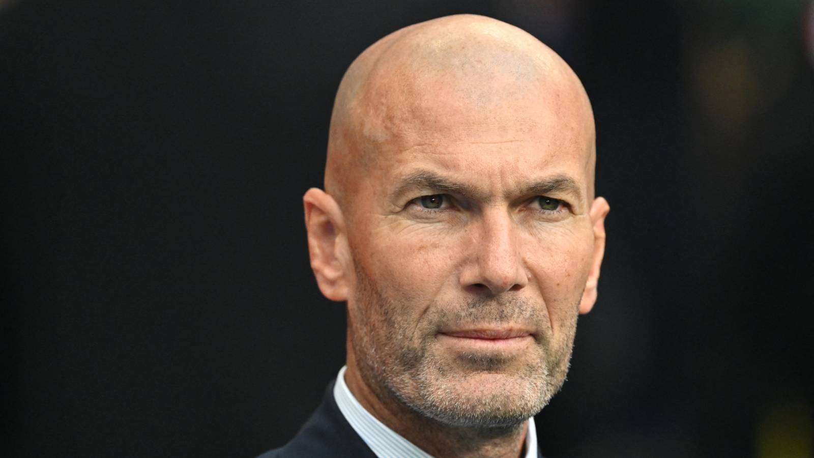 France, official: Zidane is the new head coach. He has signed until 2030  