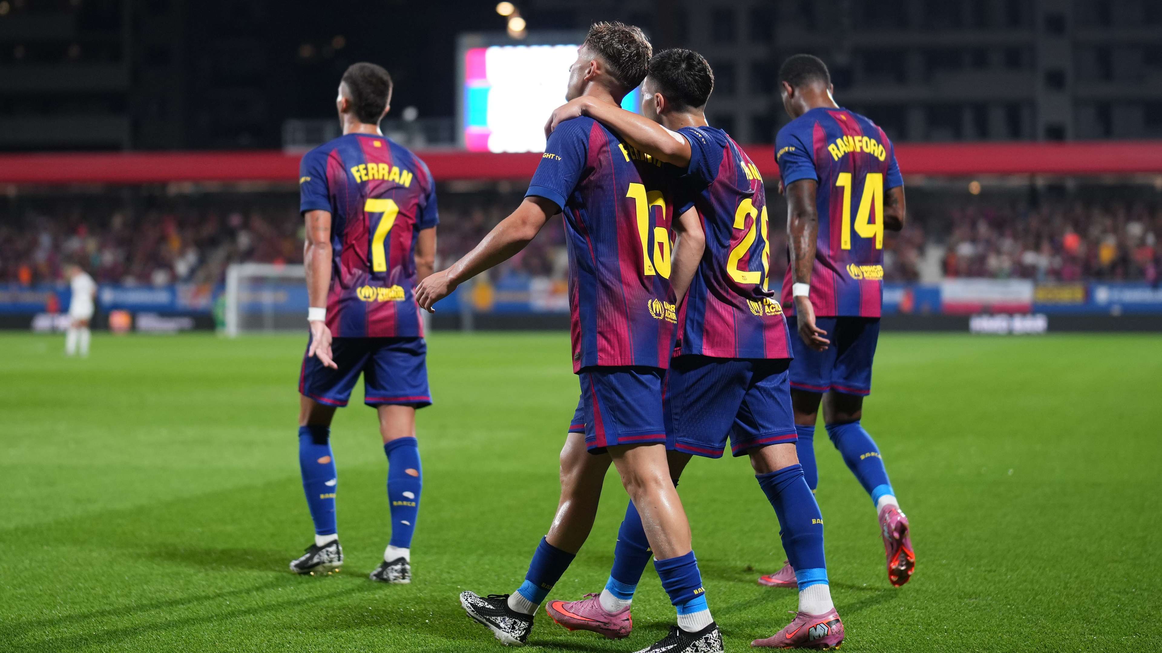 Awaiting Liverpool's stance! Brighton knock on Barcelona's door with an official offer  
