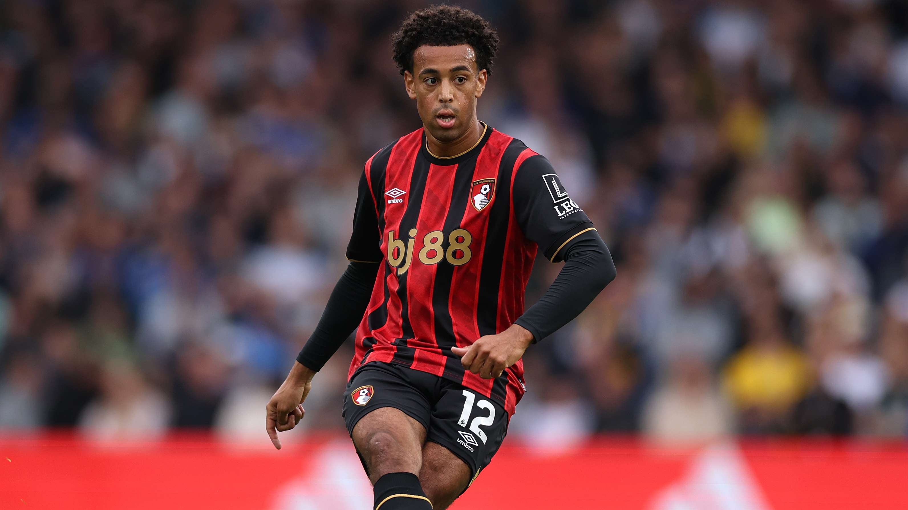 Man Utd considering swoop for USMNT star Adams  