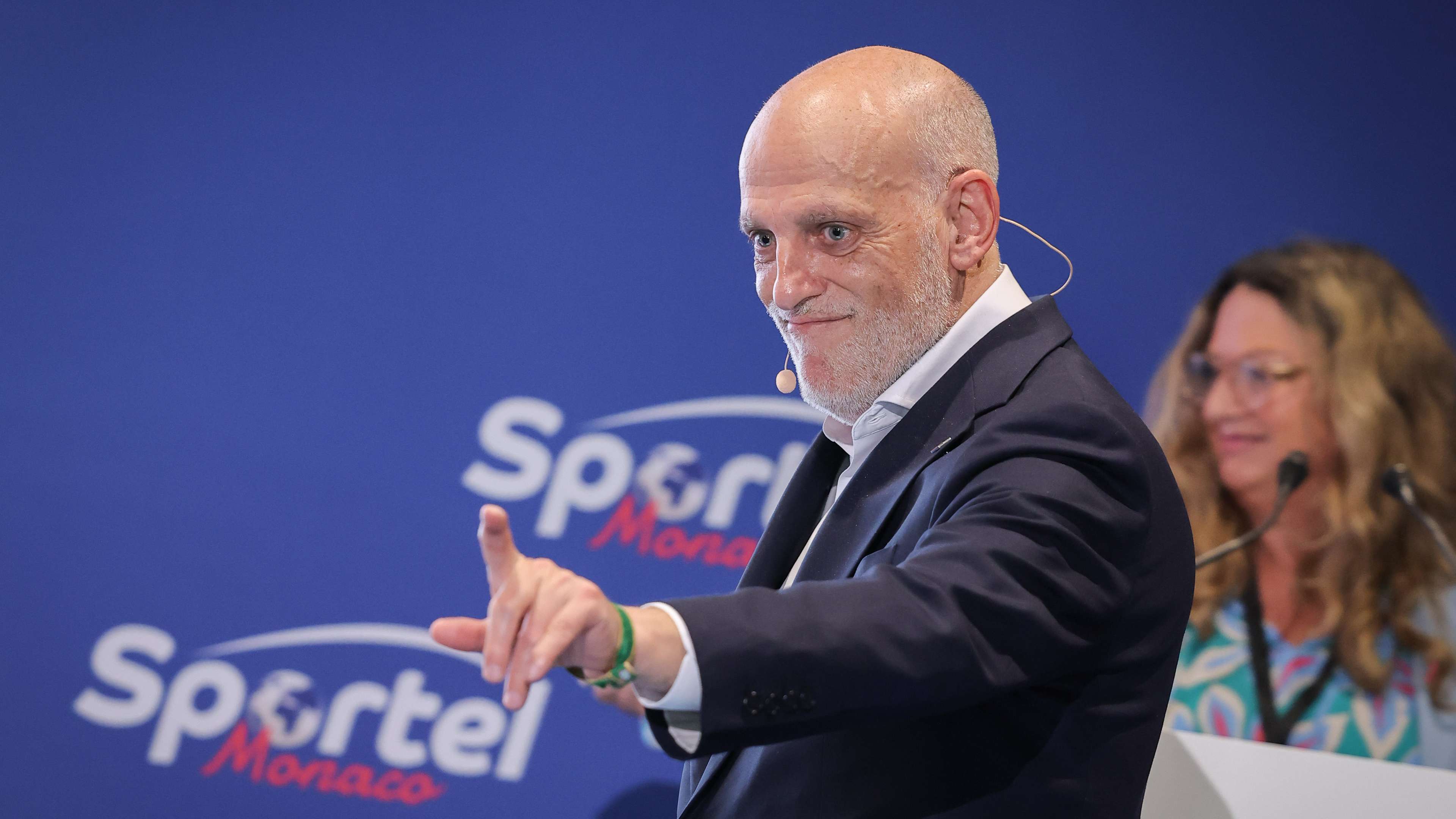 Tebas explodes at Infantino: football is not your personal property!  