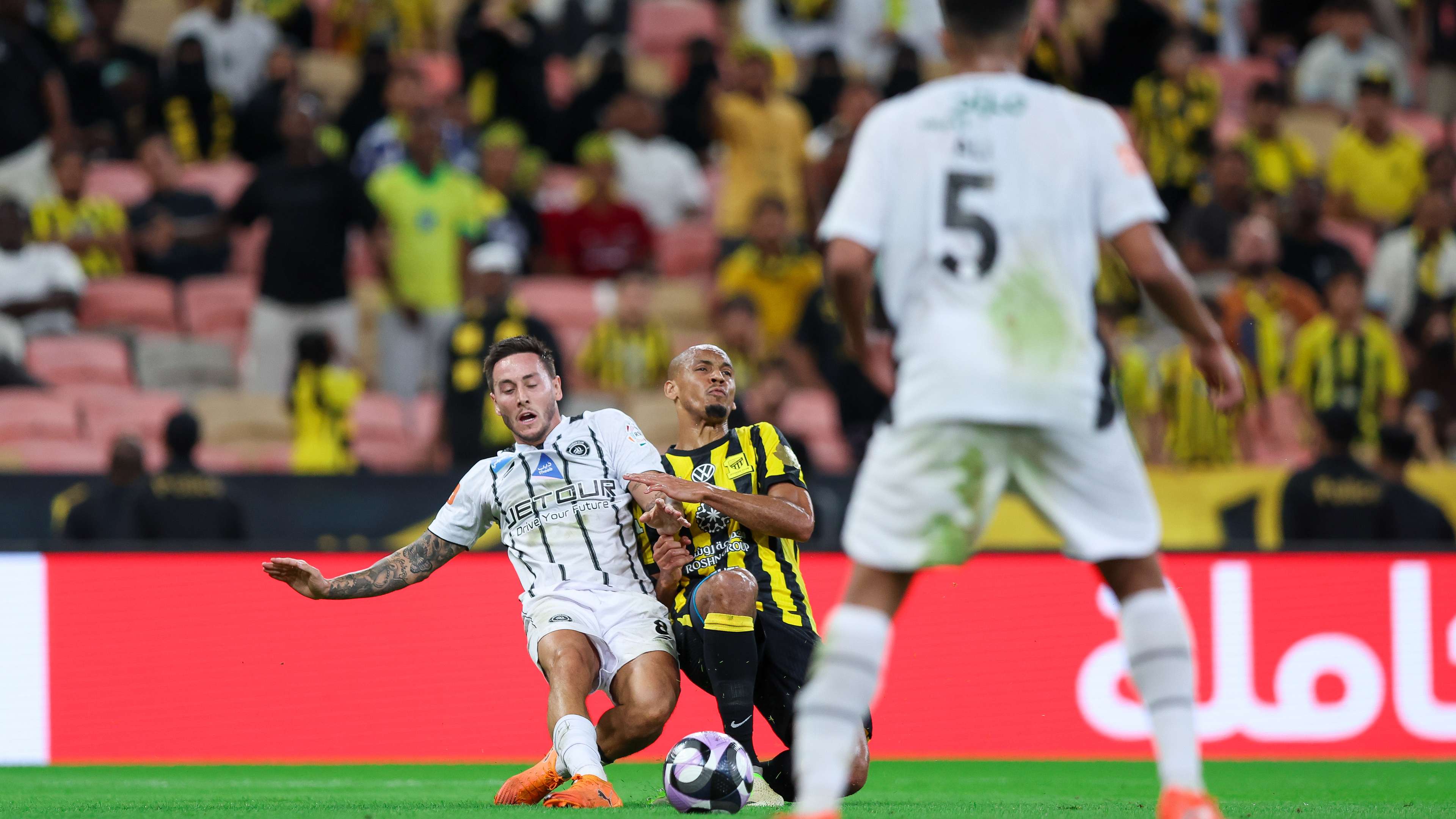 After 6 years: Al-Shabab open their signings with Al-Ittihad's casualty  