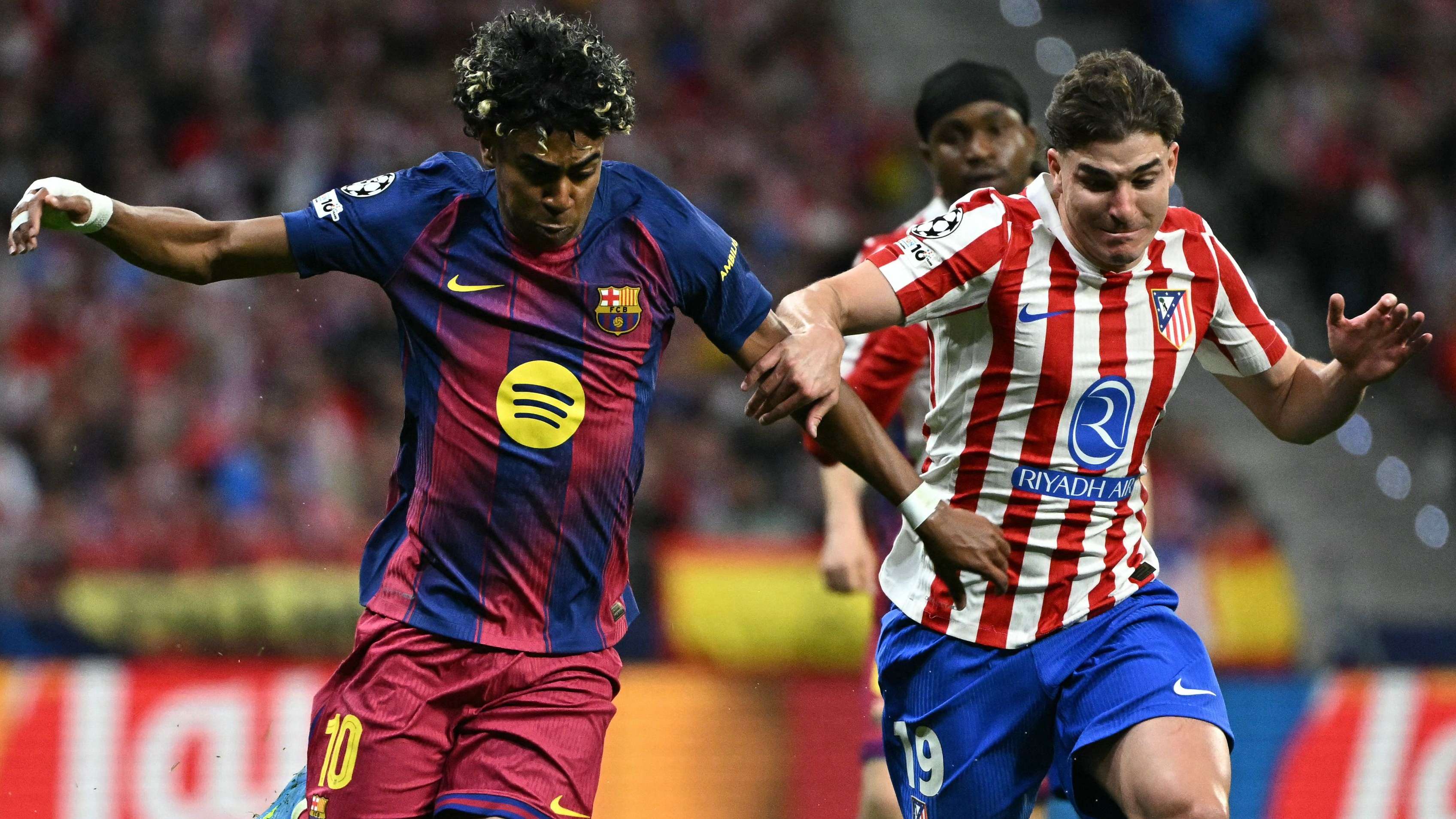 Yamal makes another public plea for Alvarez to join him at Barca  