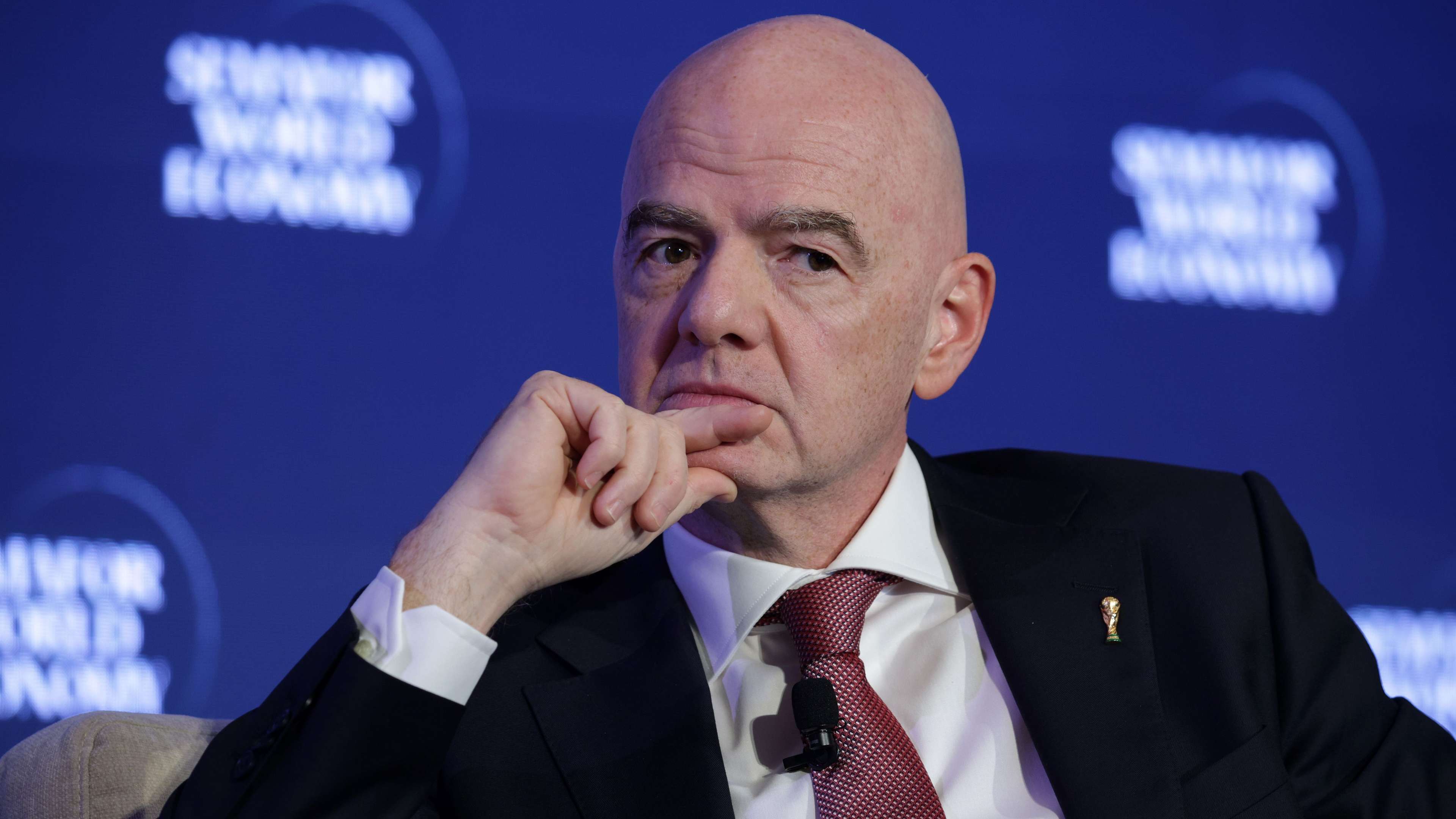 Bayern boss blasts Infantino over 'disgusting' FIFA plans  