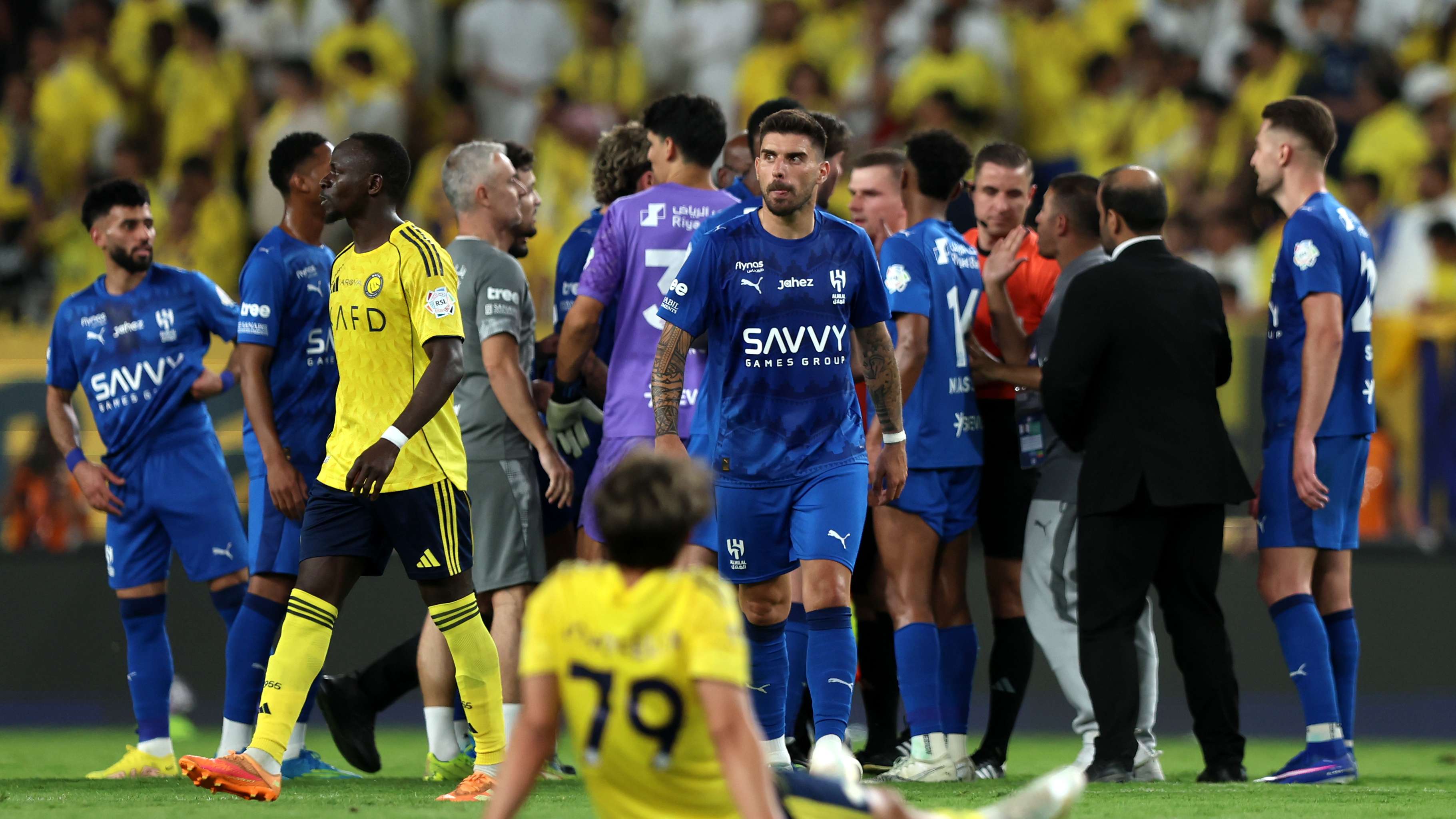 Al-Hilal Spend While Al-Nassr Sink.. What Is Happening in the Saudi League?  