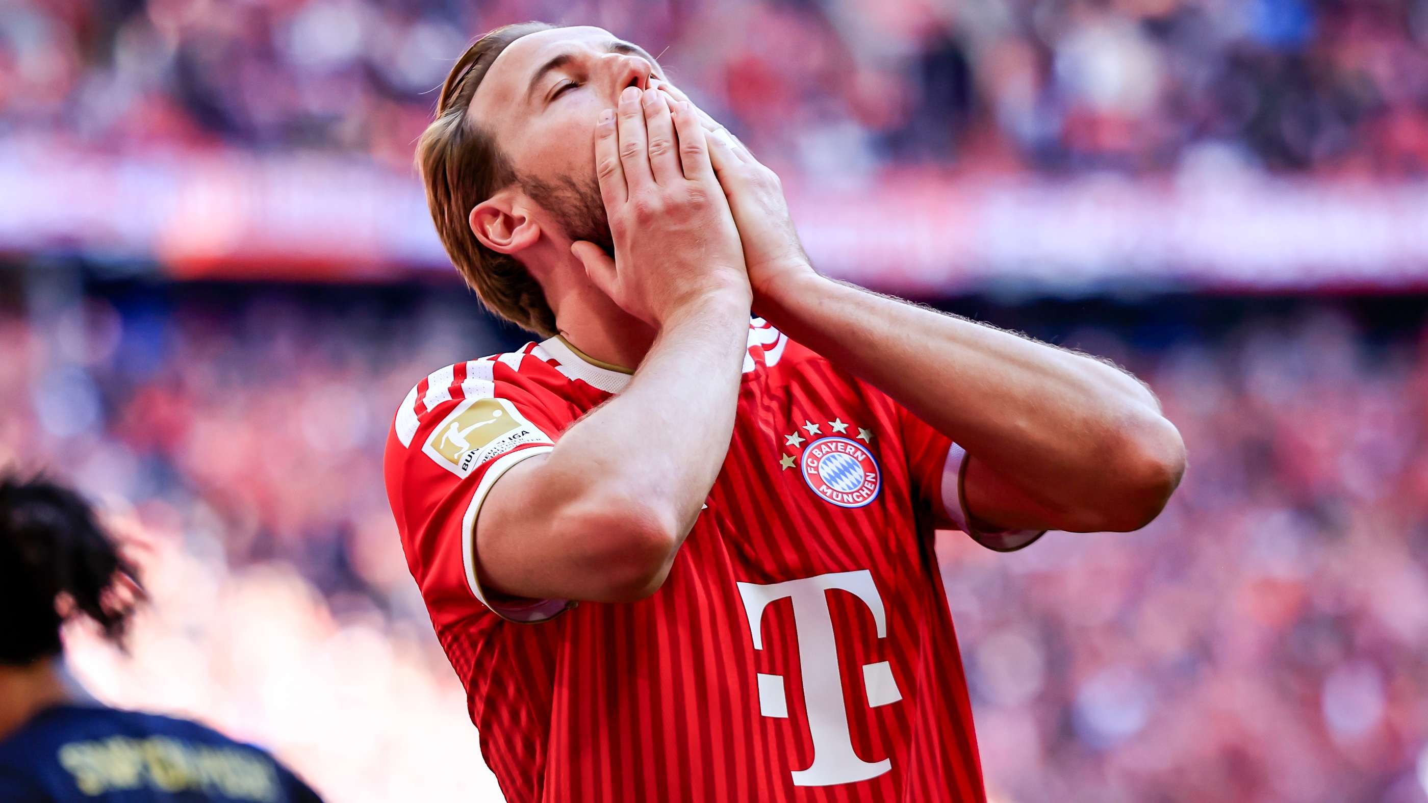 Kane told choosing Bayern transfer over PL stay was a mistake  