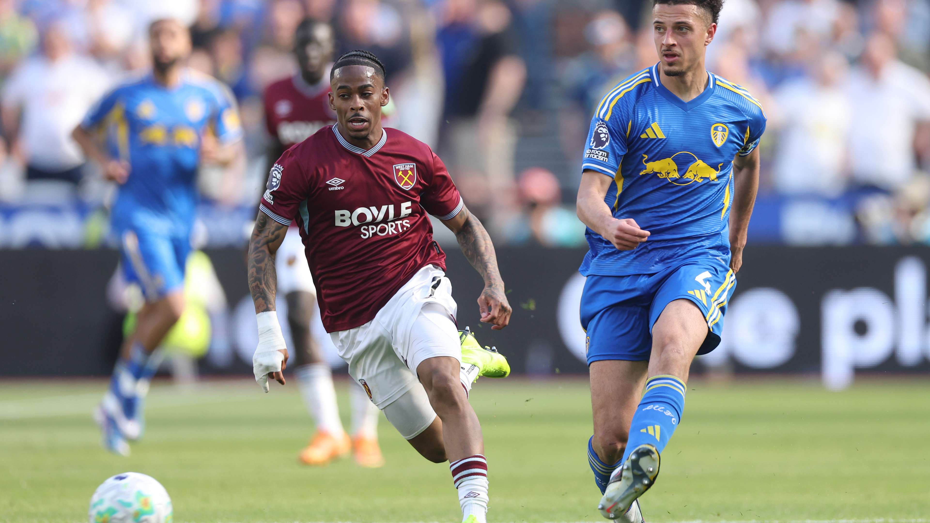 Behind Neymar and Duran: Somerville breaks into an exceptional list in the Roshn League  