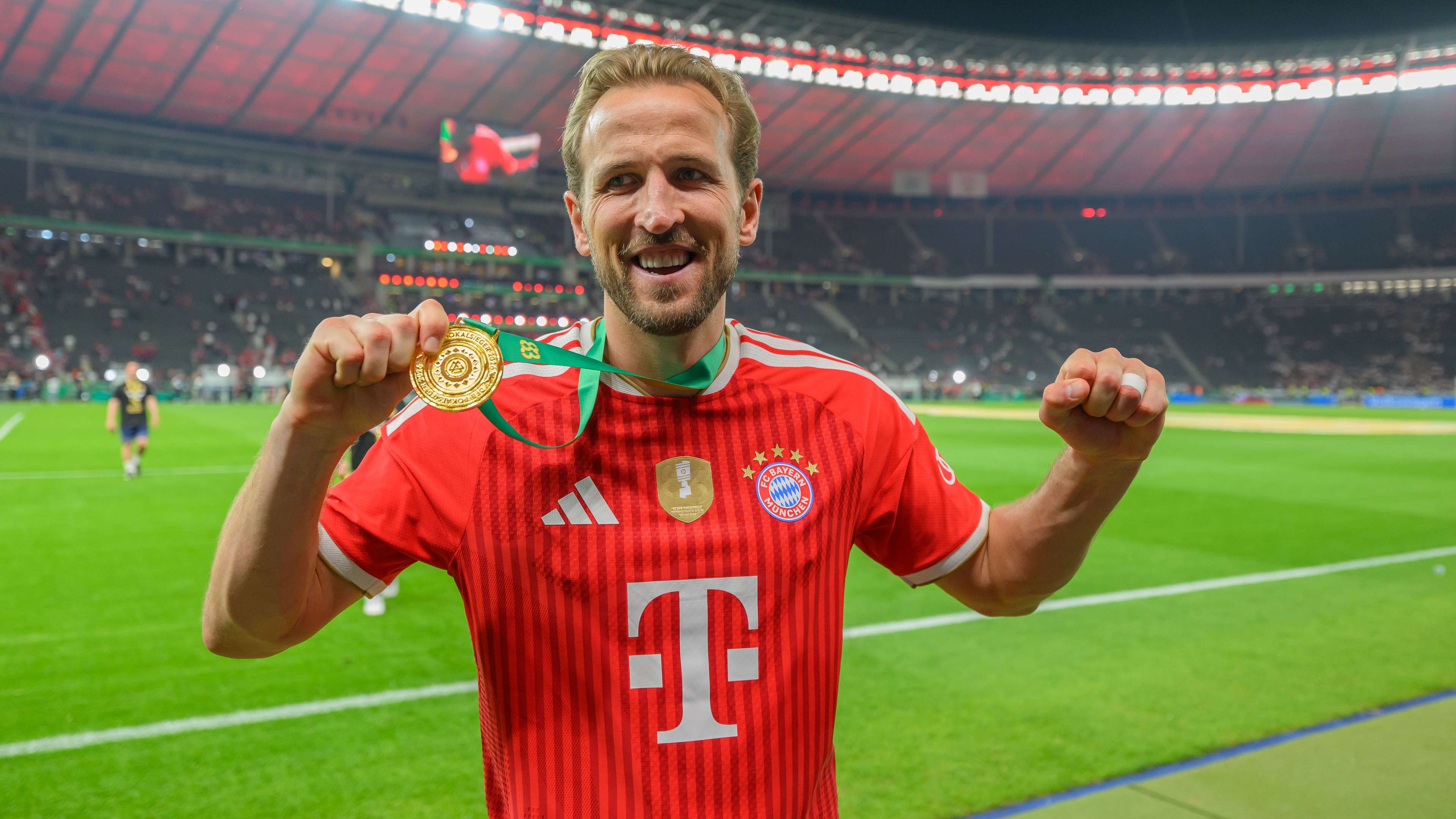 Bayern ready to extend Kane's contract with striker open to role change  
