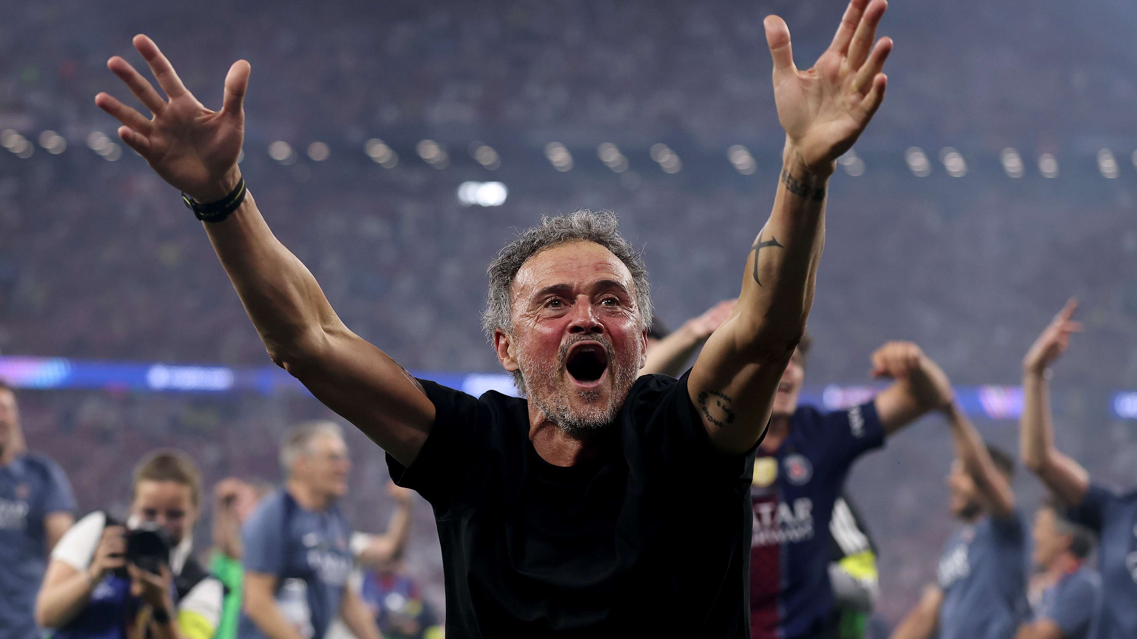 The deal is done: Paris Saint-Germain to announce its new signing within days  