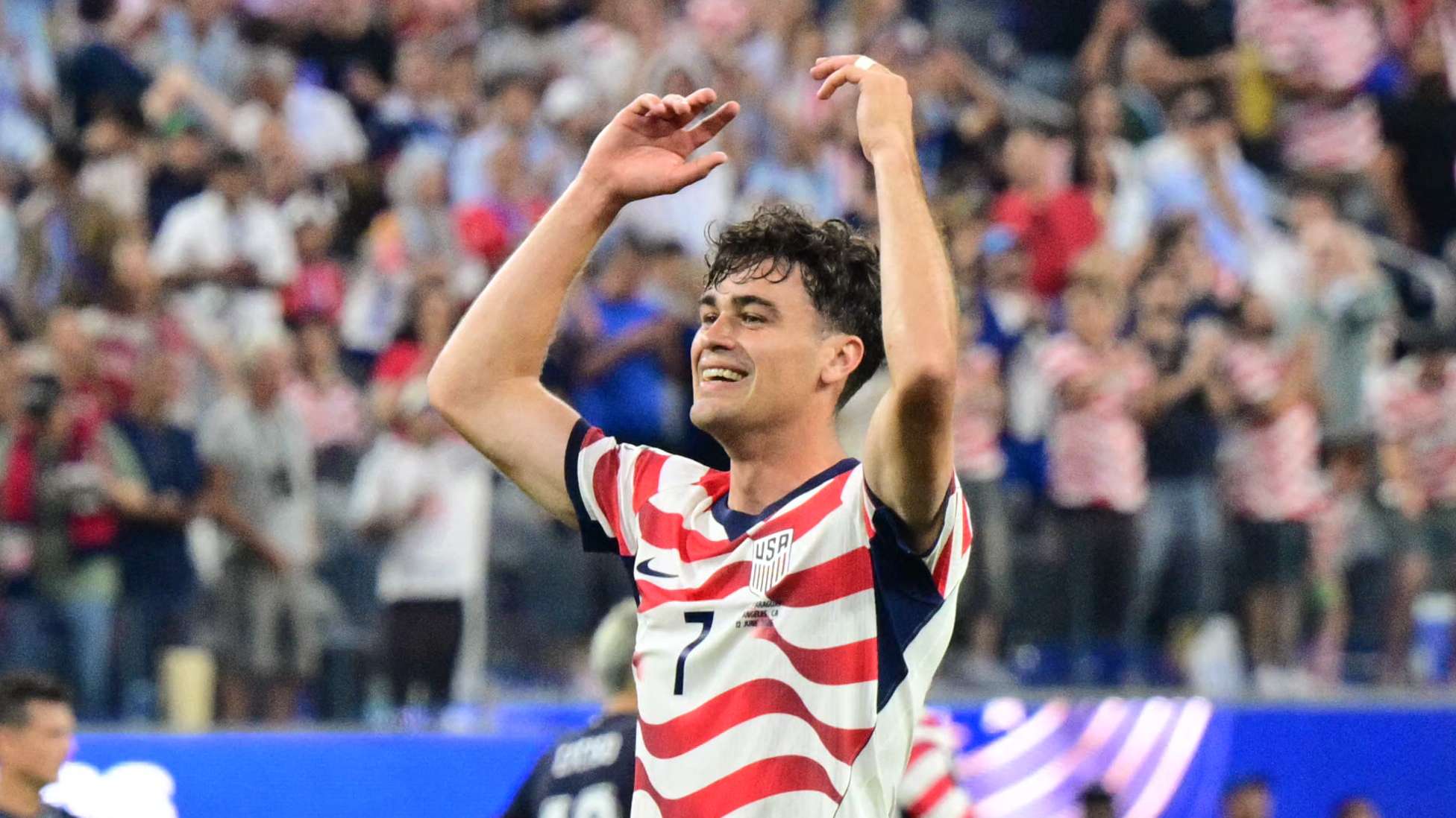 USMNT's Gio Reyna reportedly in talks with Strasbourg  