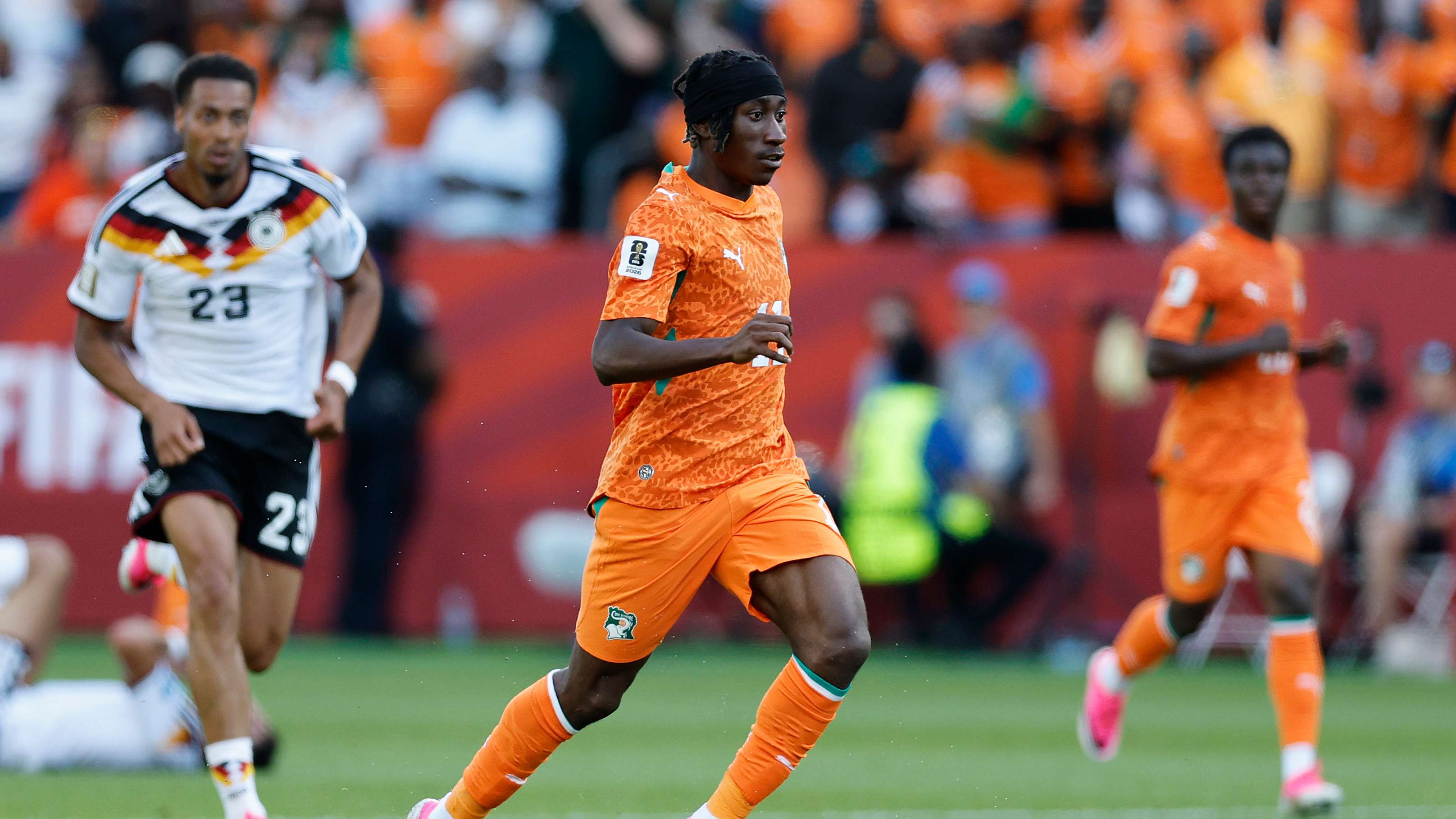 With a touch of sarcasm: Diomande responds to those questioning his right to wear the Real Madrid shirt  