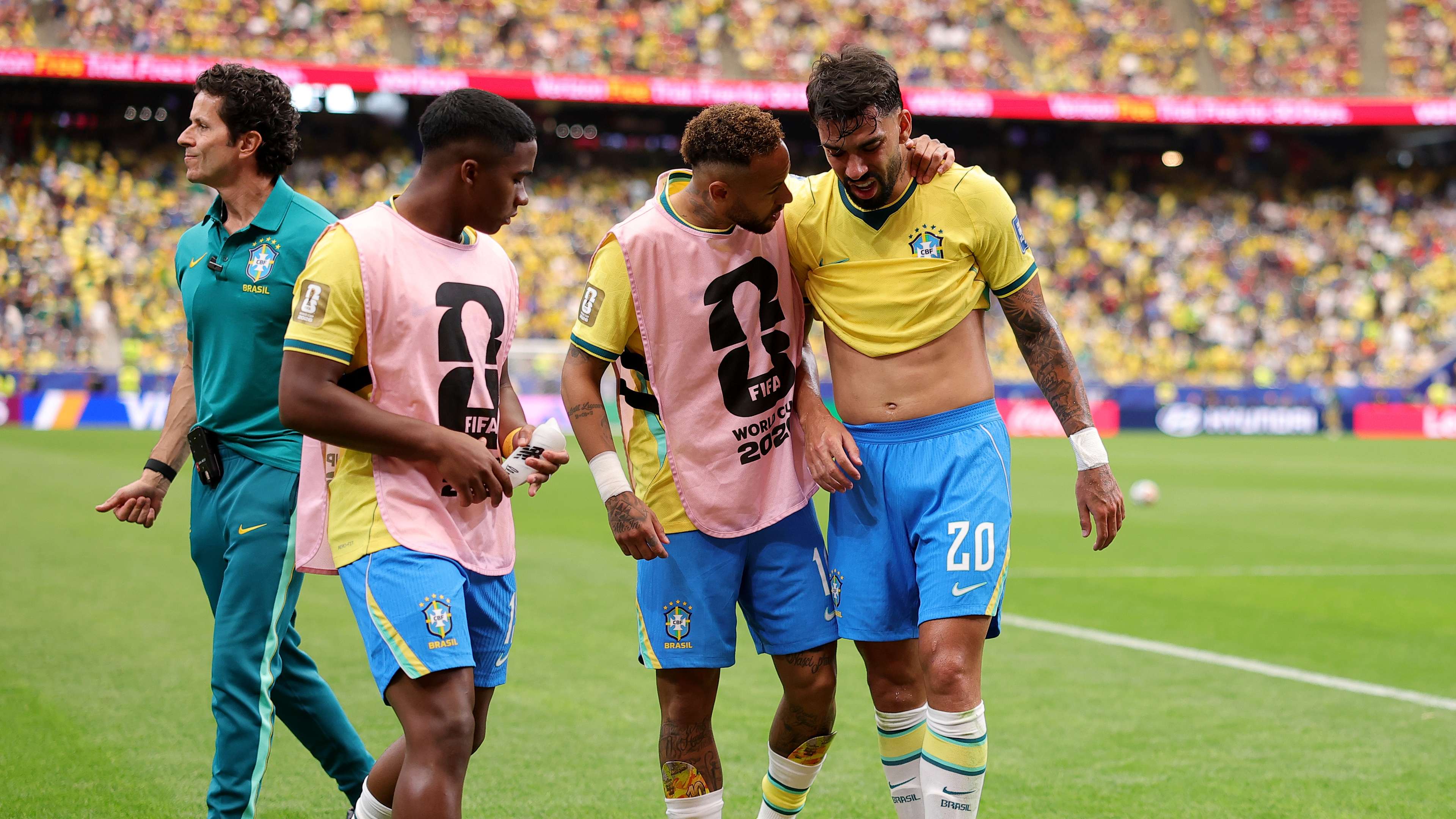 Paqueta in danger of missing rest of Brazil's WC as injury diagnosis confirmed  