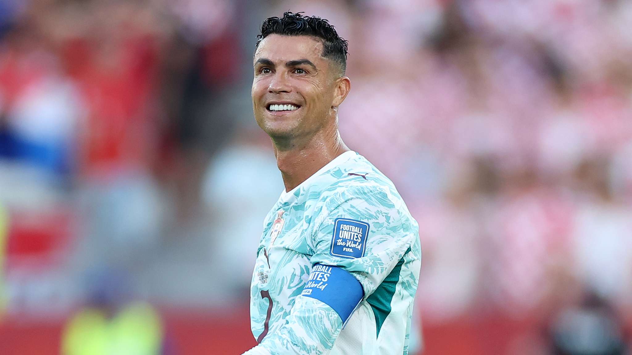 Gavi makes interesting argument against Ronaldo critics  
