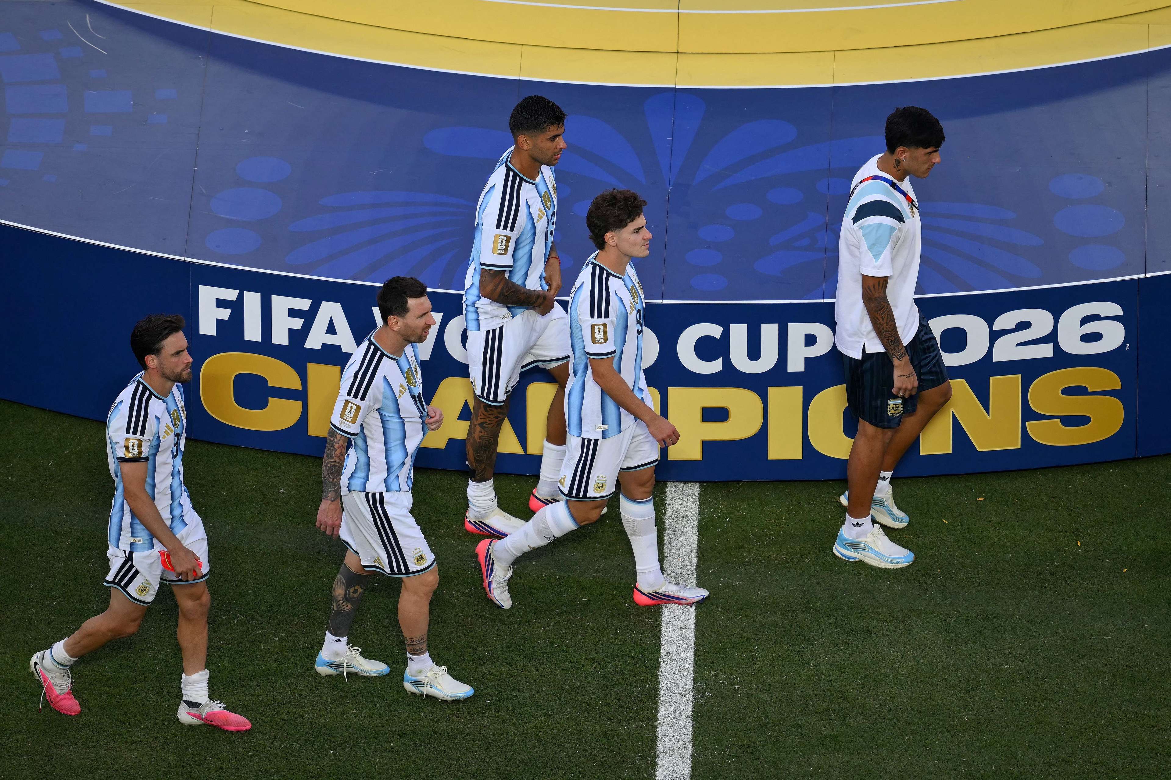 Álvarez consoles Argentina fans: We will rise and fight for the flag  