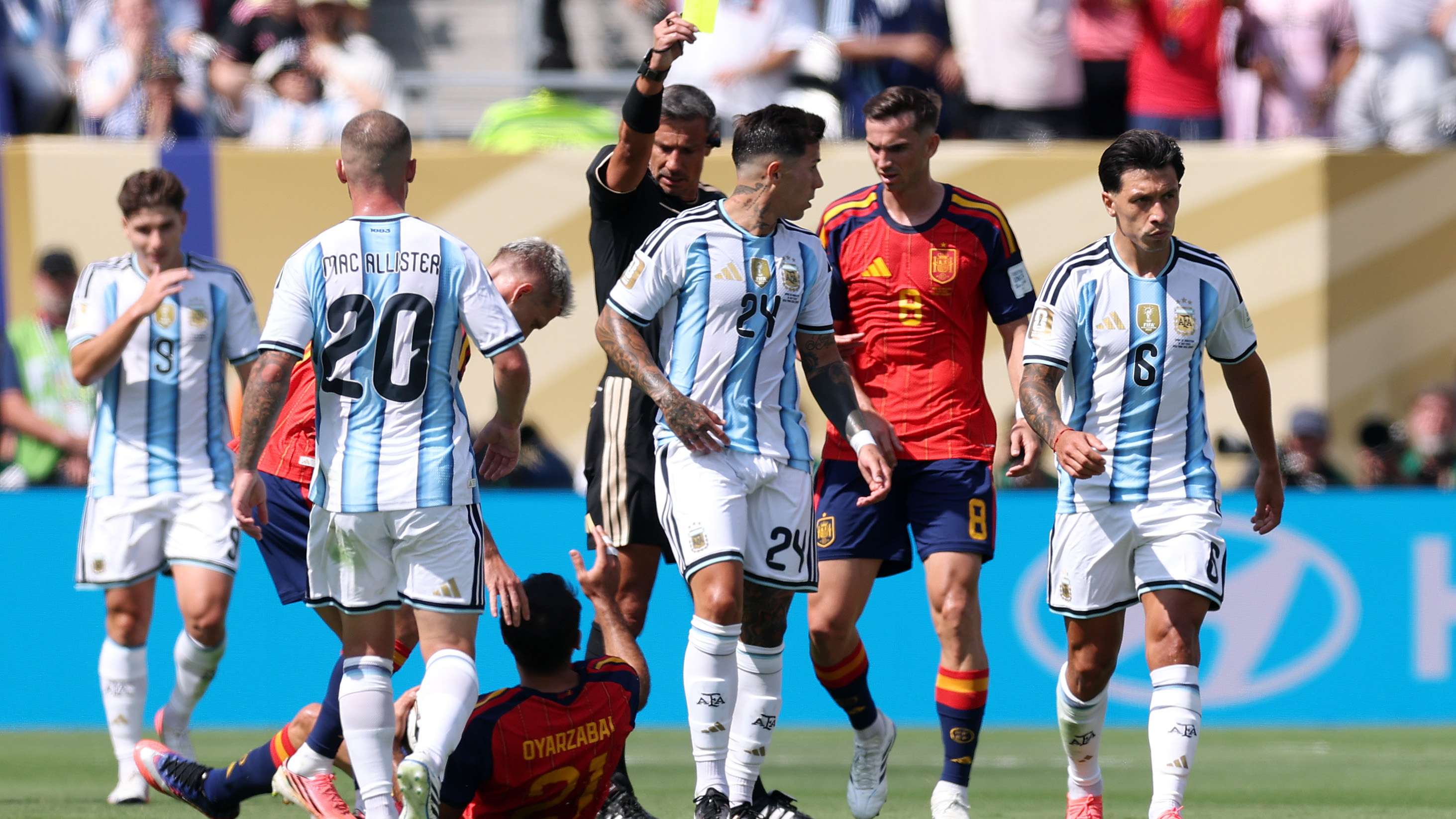 Argentina star: The fall of the greats is a source of joy for those with small minds  
