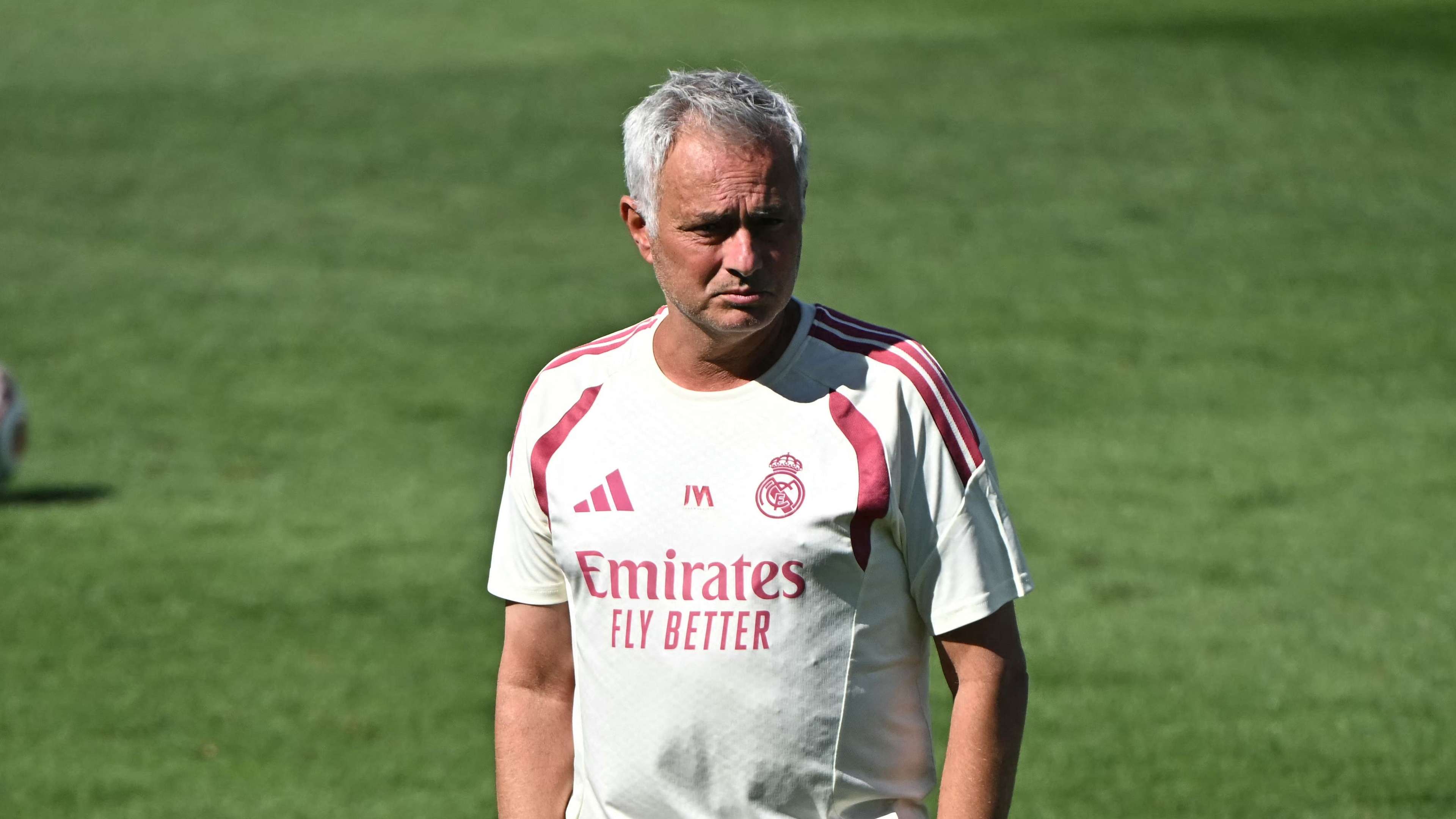 Final withdrawal: Ajax slams its door in the face of Mourinho's victim  