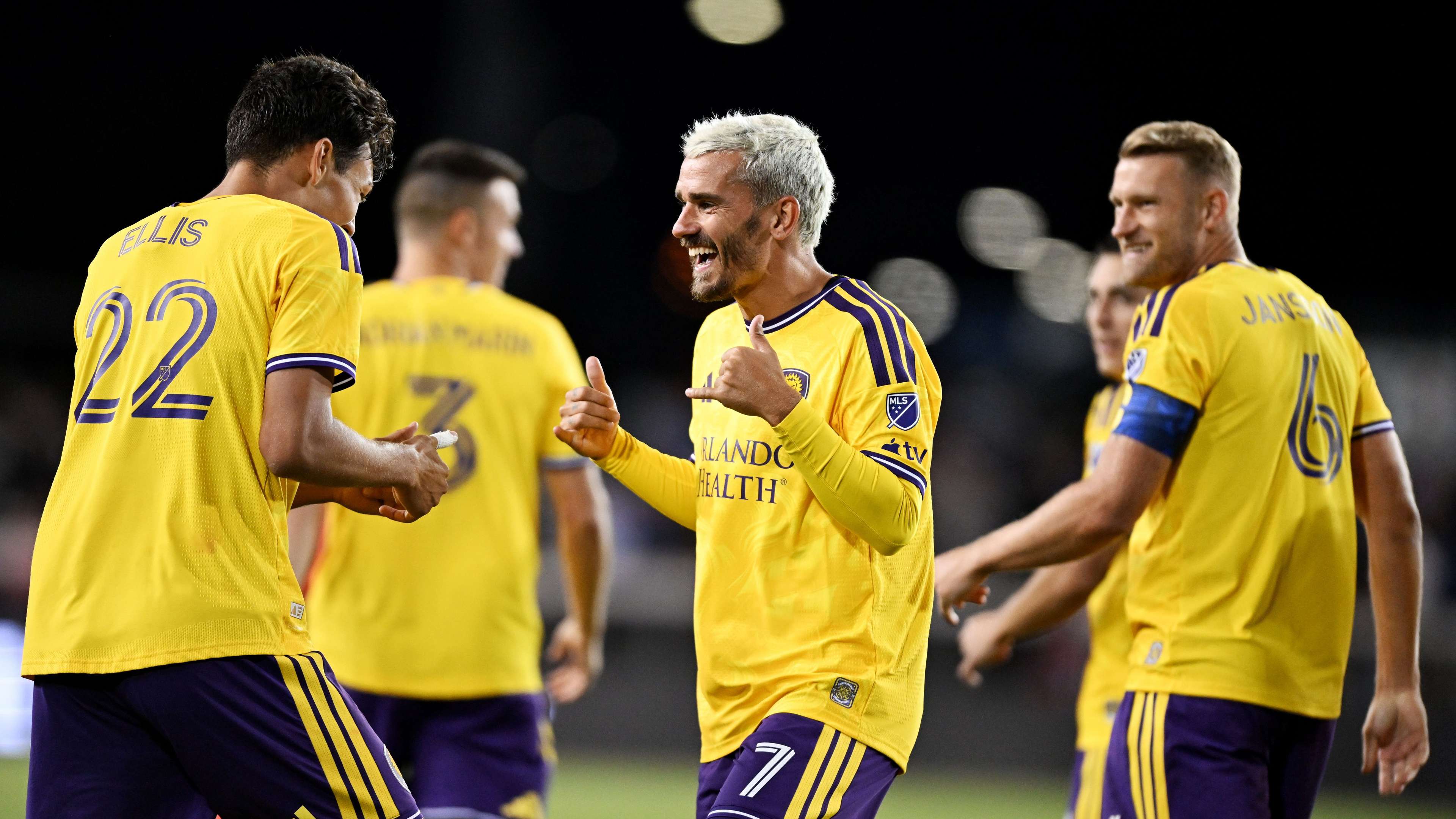 Video: Griezmann begins his MLS journey in the best possible way  