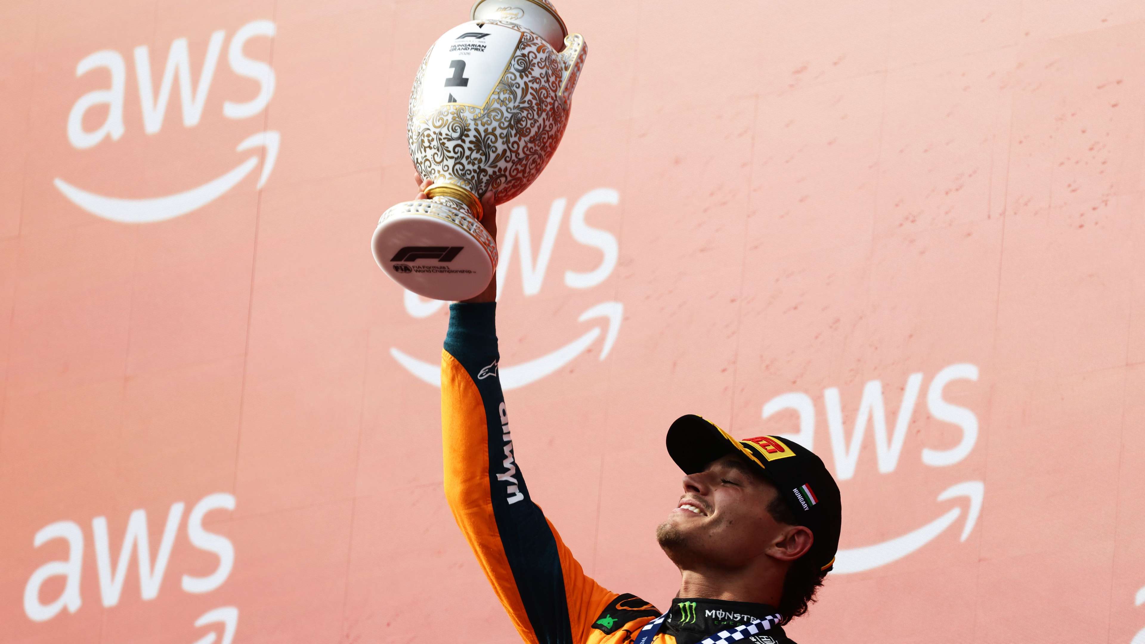 Battle in the heat! Norris gives McLaren their first win of the season  