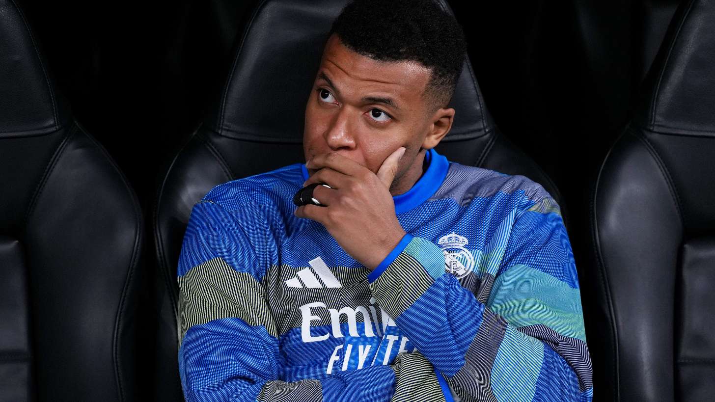 Mbappé's girlfriend erupts in anger and threatens to resort to the courts  