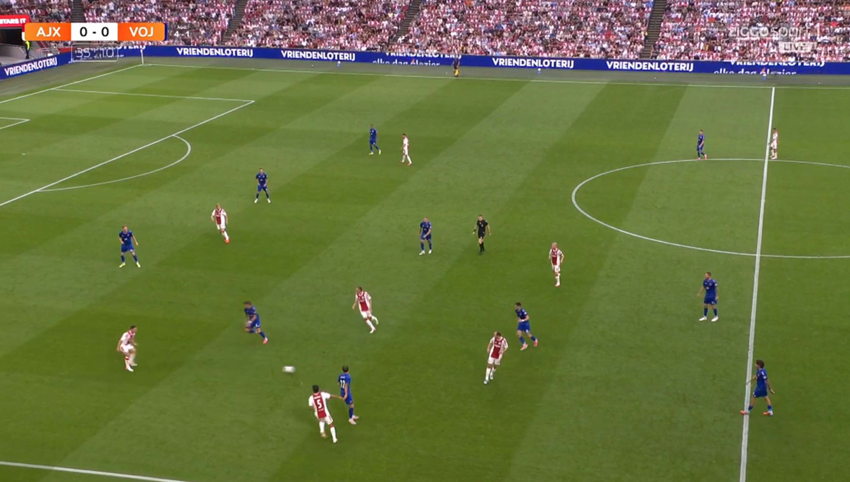 Ajax fans massively demand the departure of their own player: 'Not good enough! Get rid of him'  