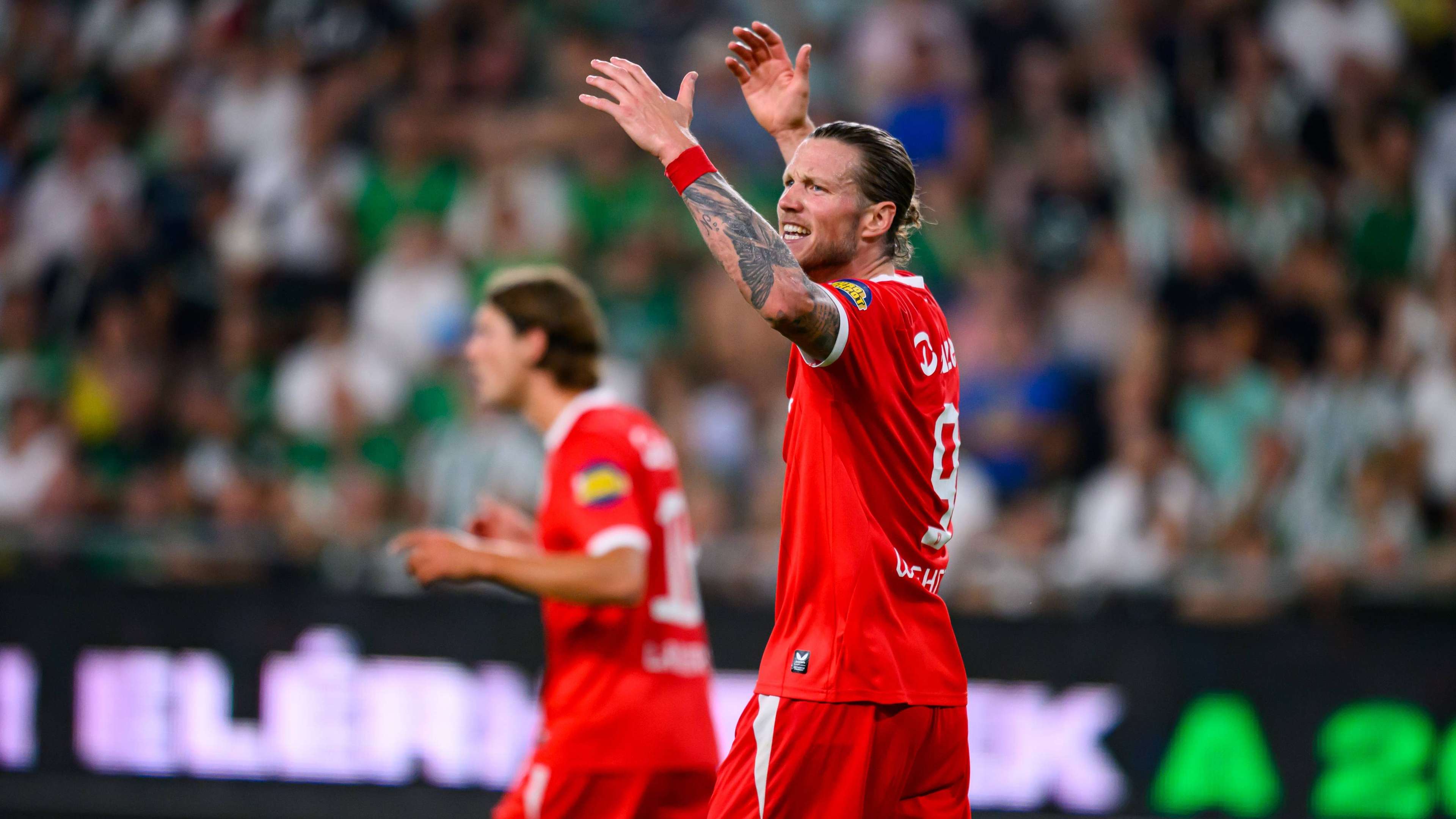 Poor FC Twente wake up far too late and stumble painfully in Hungary  