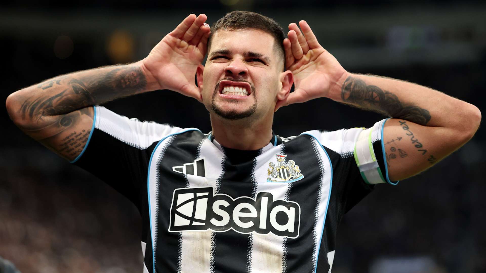 Newcastle eye €120m Dortmund ace as Arsenal close in on Guimaraes deal  
