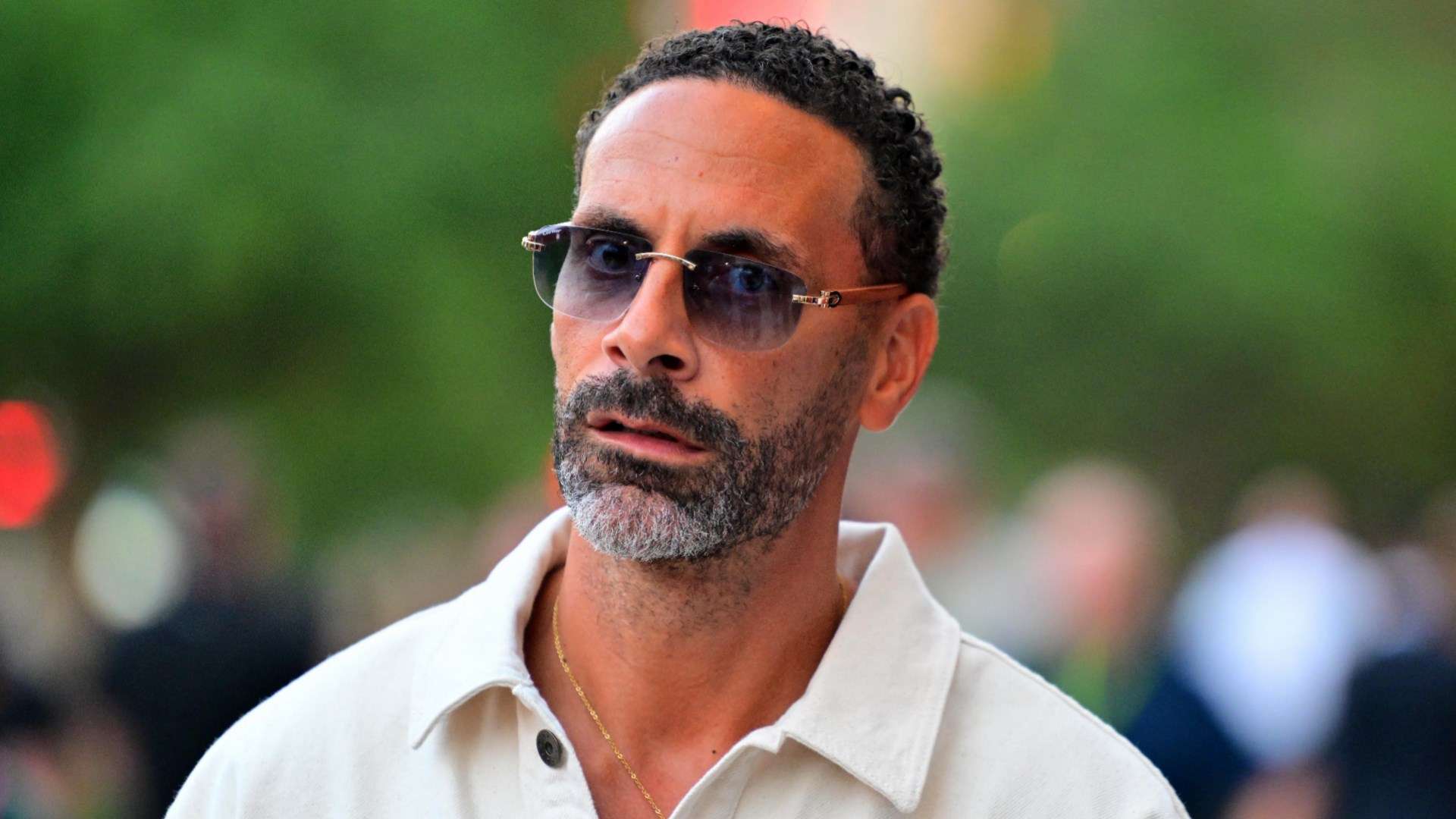 'Get the chequebook out!' - Ferdinand urges Man Utd to complete shock £70m Arsenal transfer  