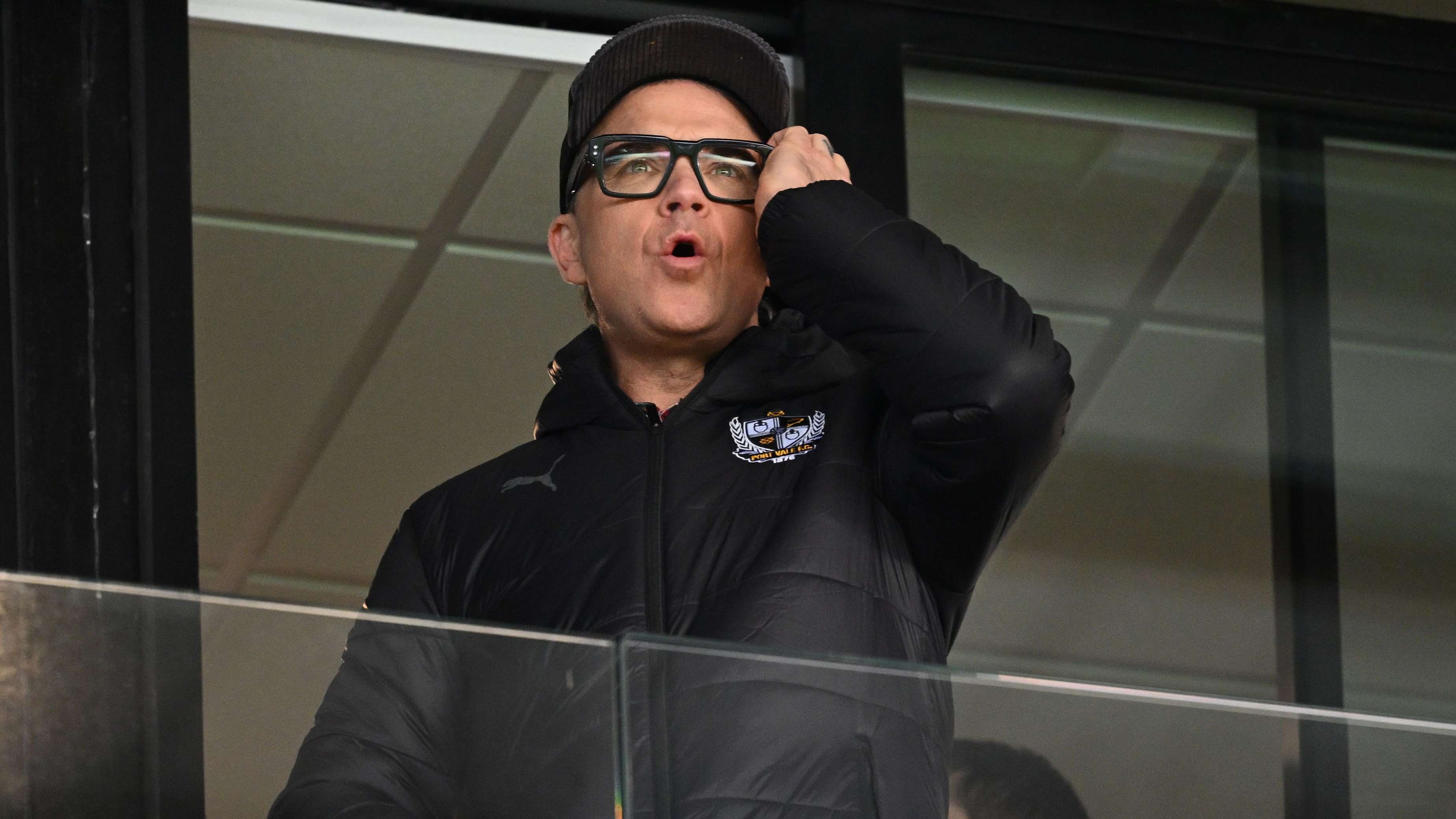Port Vale & Panini launch exclusive Robbie Williams 'shiny' sticker  