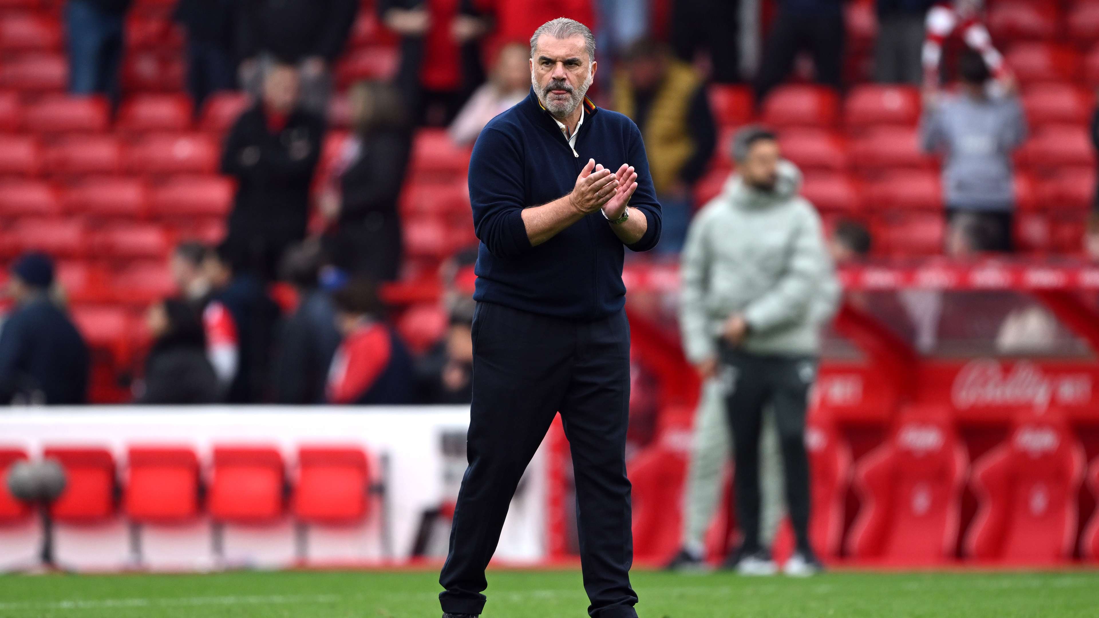 Before selling or loaning out.. Postecoglou gives Al-Nassr players a final chance  