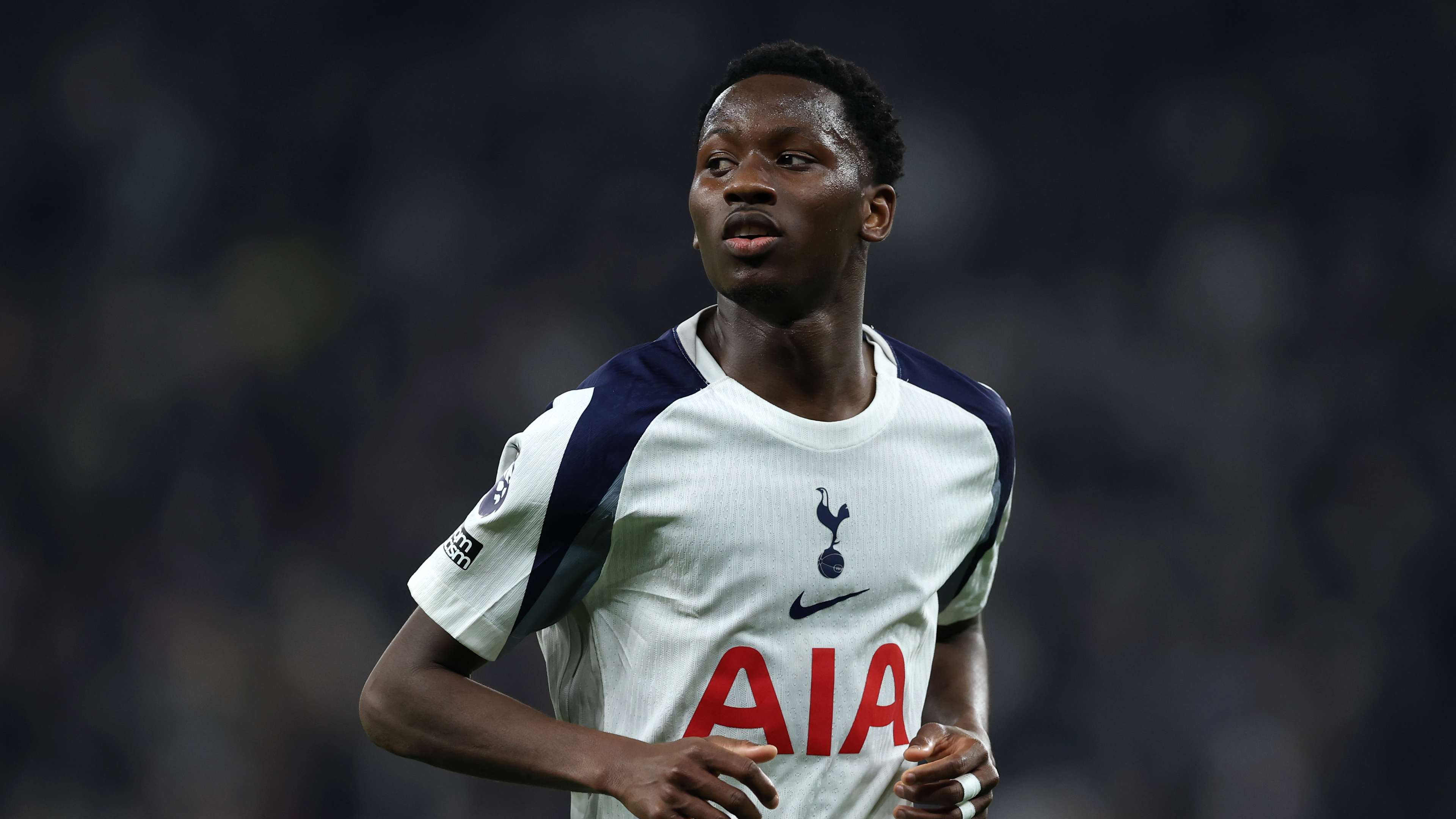 Juve closing in on Spurs midfielder Sarr  