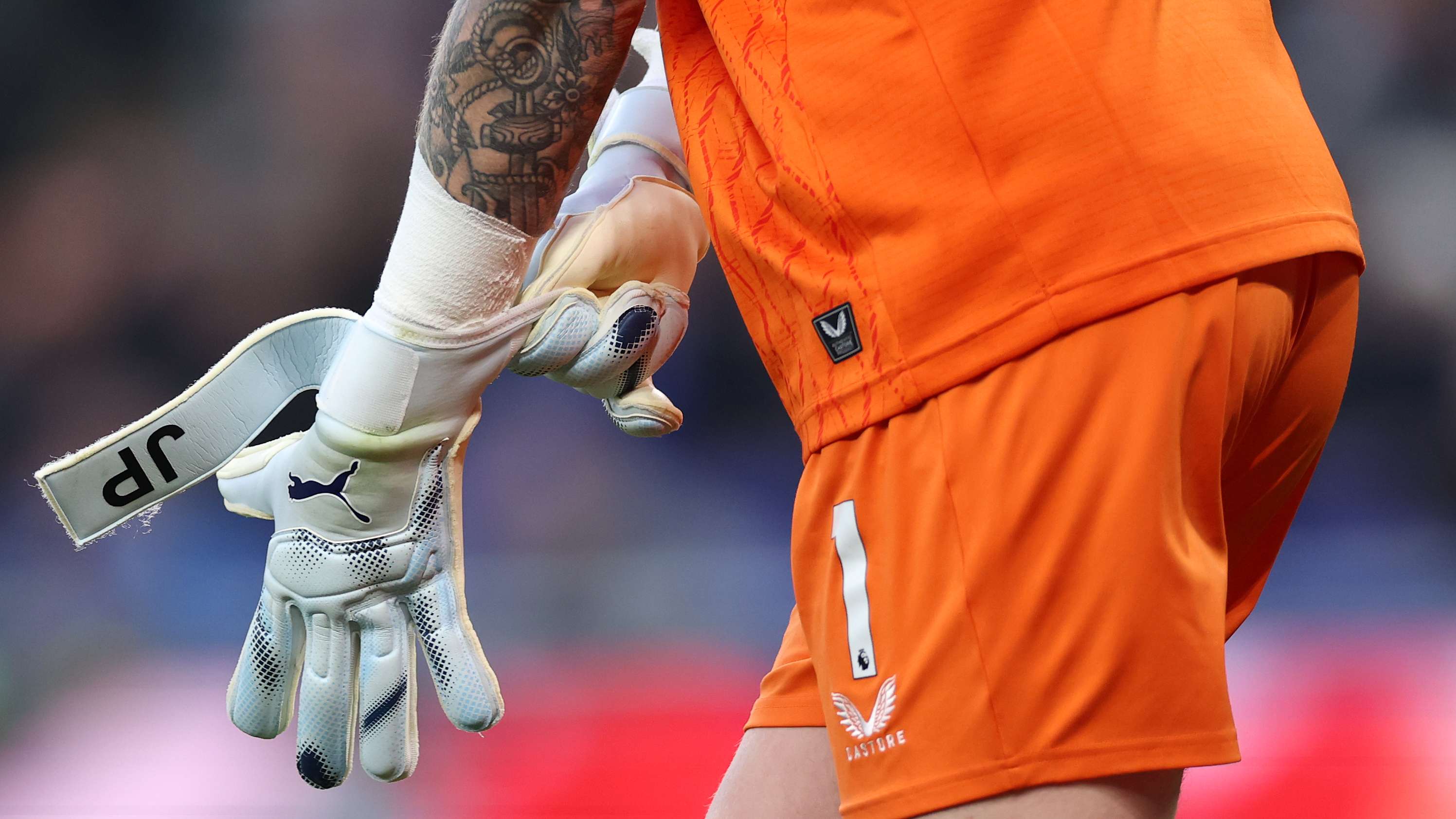 Is he retiring? The al-Nassr curse haunts Arsenal's former goalkeeper  