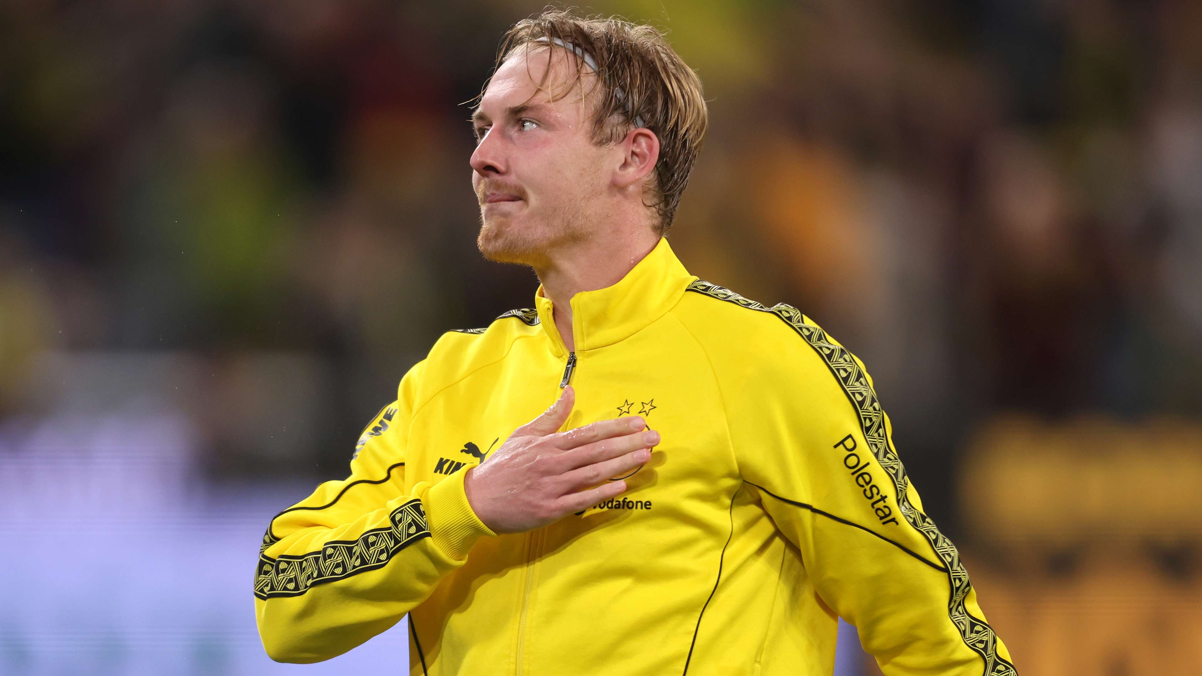 Ajax pull off shock transfer swoop for former Dortmund star  