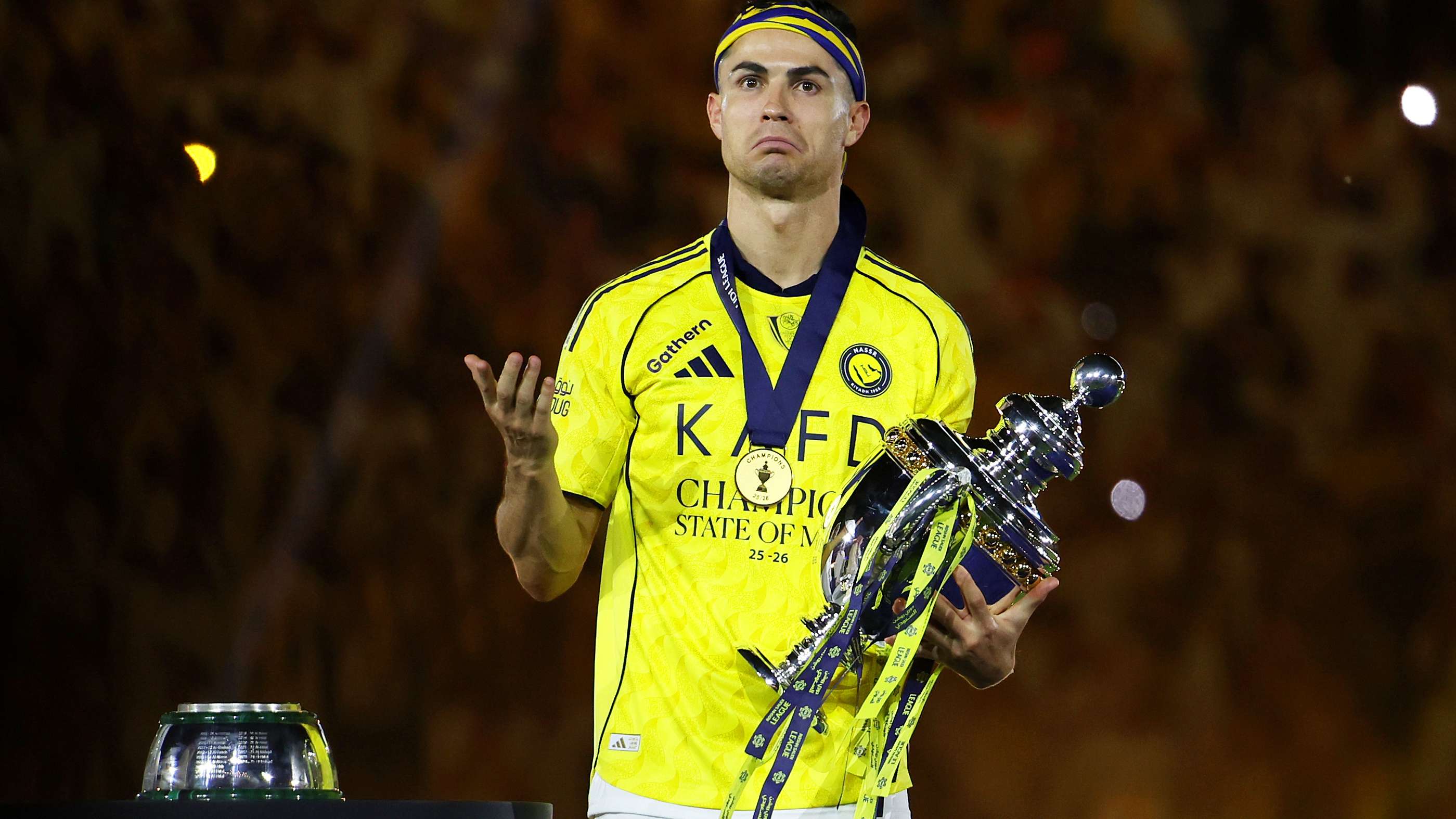 Video: behind the scenes of the first meeting between Ronaldo and Postecoglou at Al-Nassr  