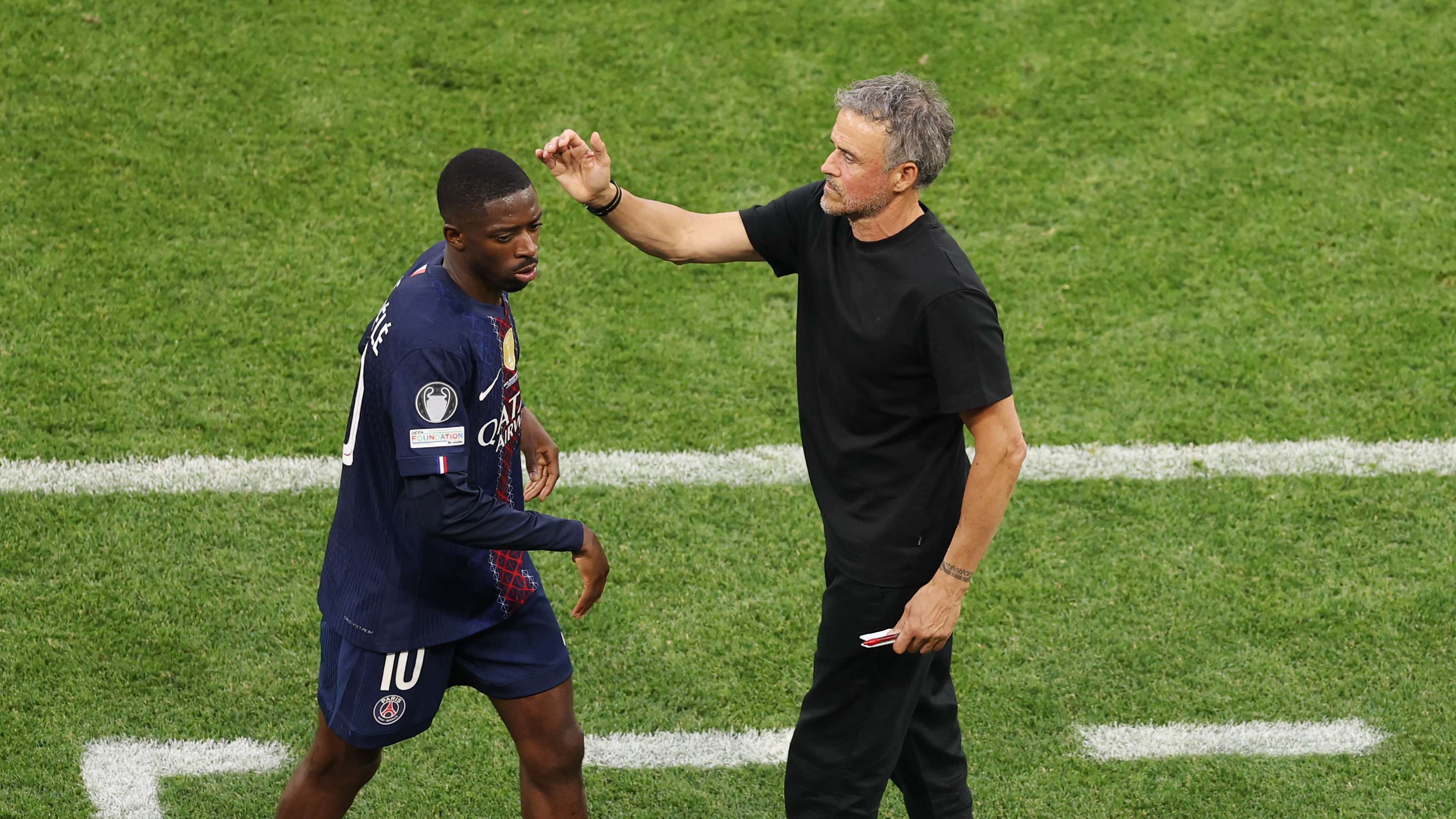 European Super Cup line-up: Dembele on the bench for Paris and the new signing leads the attack  