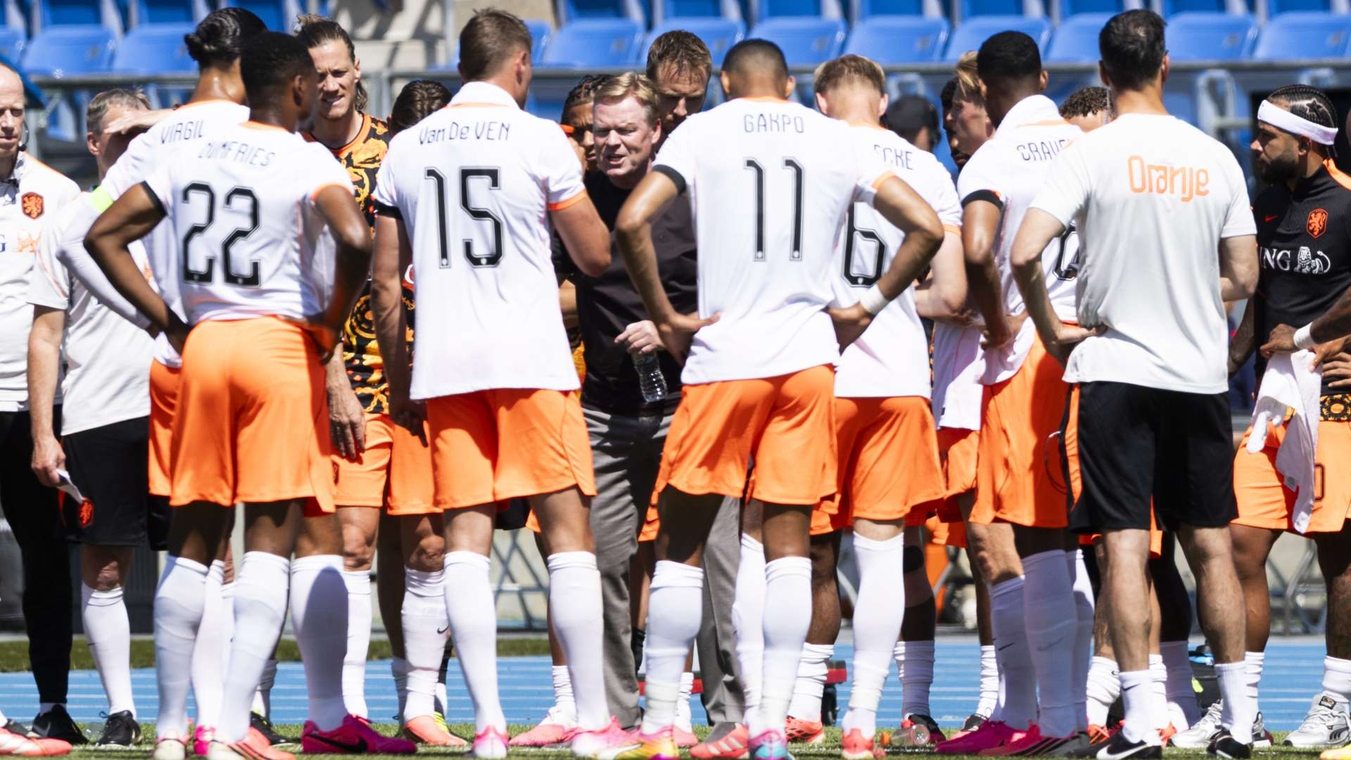 Bizarre: 'Two people in the Netherlands camp ignored each other throughout the entire World Cup'  