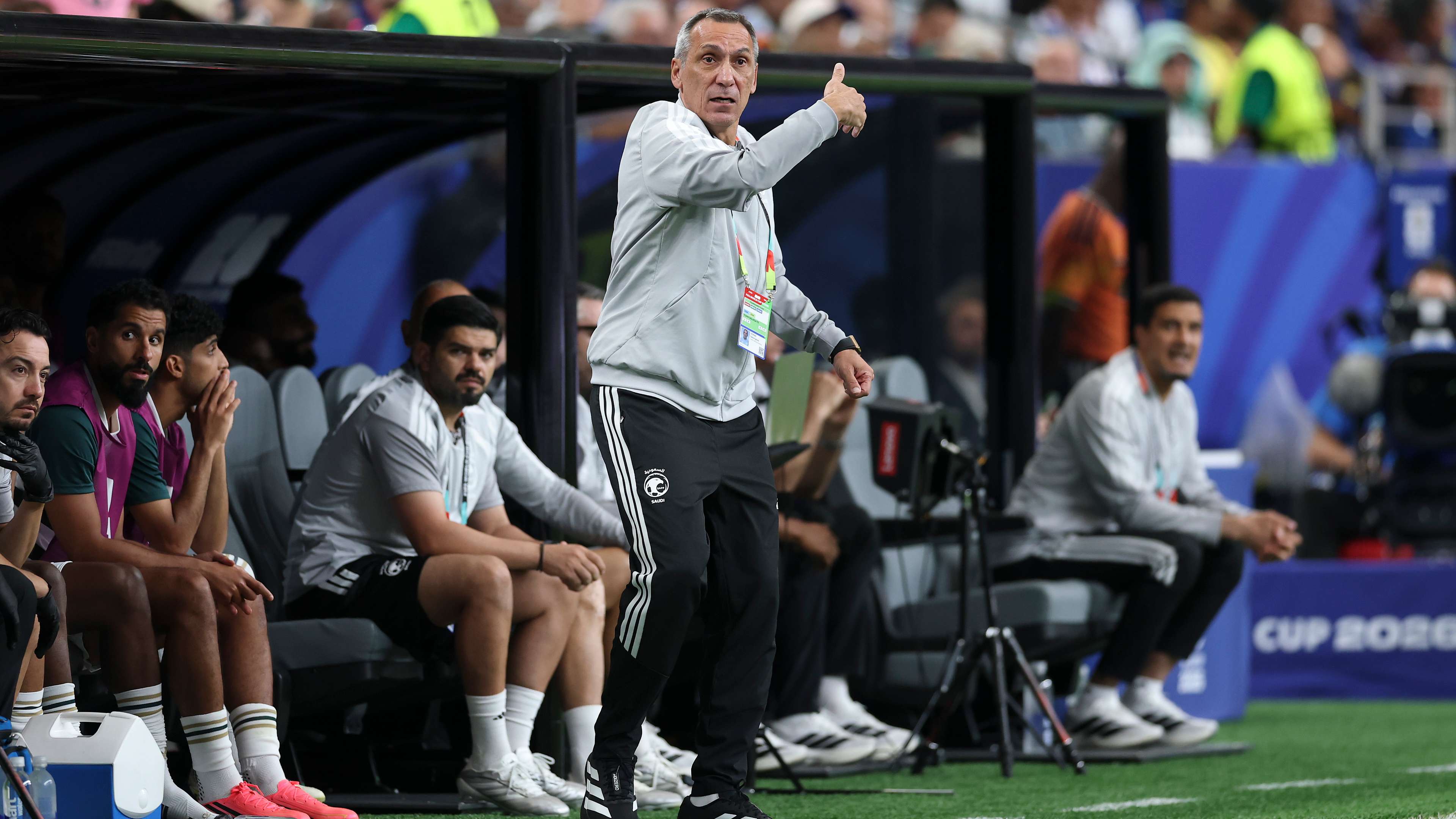 Donis: my goal is to return Saudi Arabia to the throne of Asia, and I will not abandon my style!  