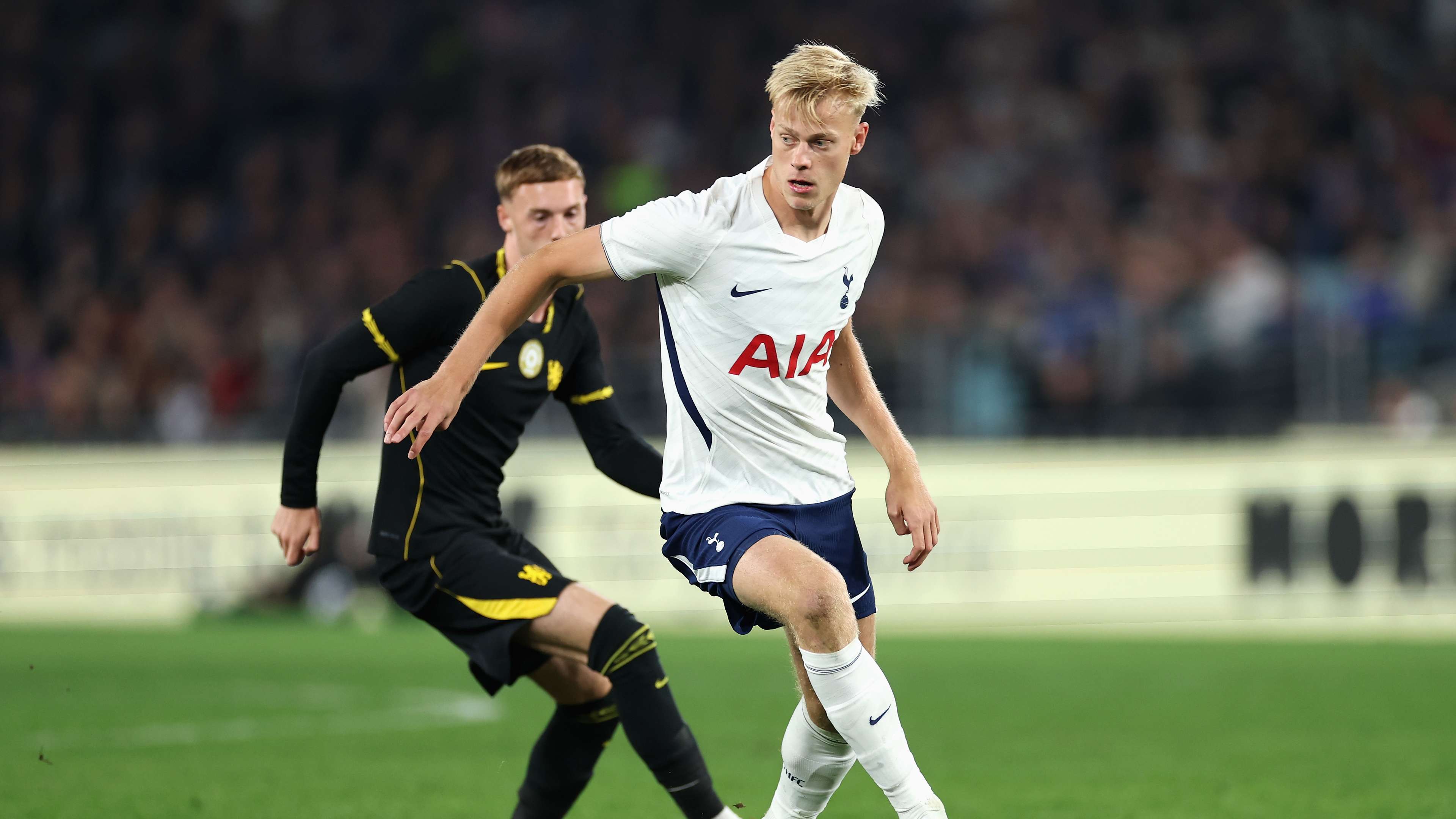 De Zerbi sent remarkable text to Van Hecke: 'Fuck off!'  